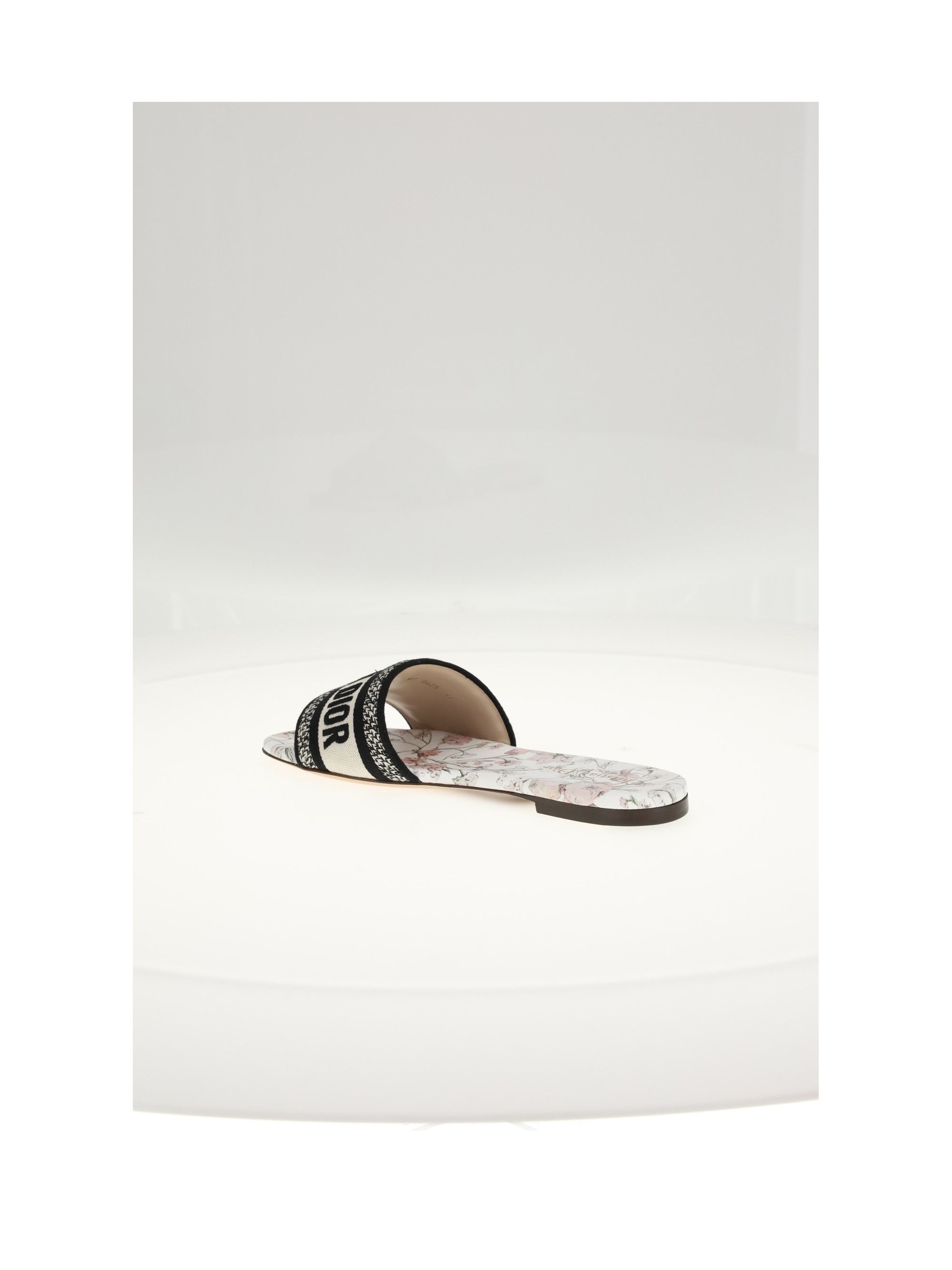 Dior DWAY SLIDE 0.5CM Size US 7 / IT 37 - 3 Thumbnail