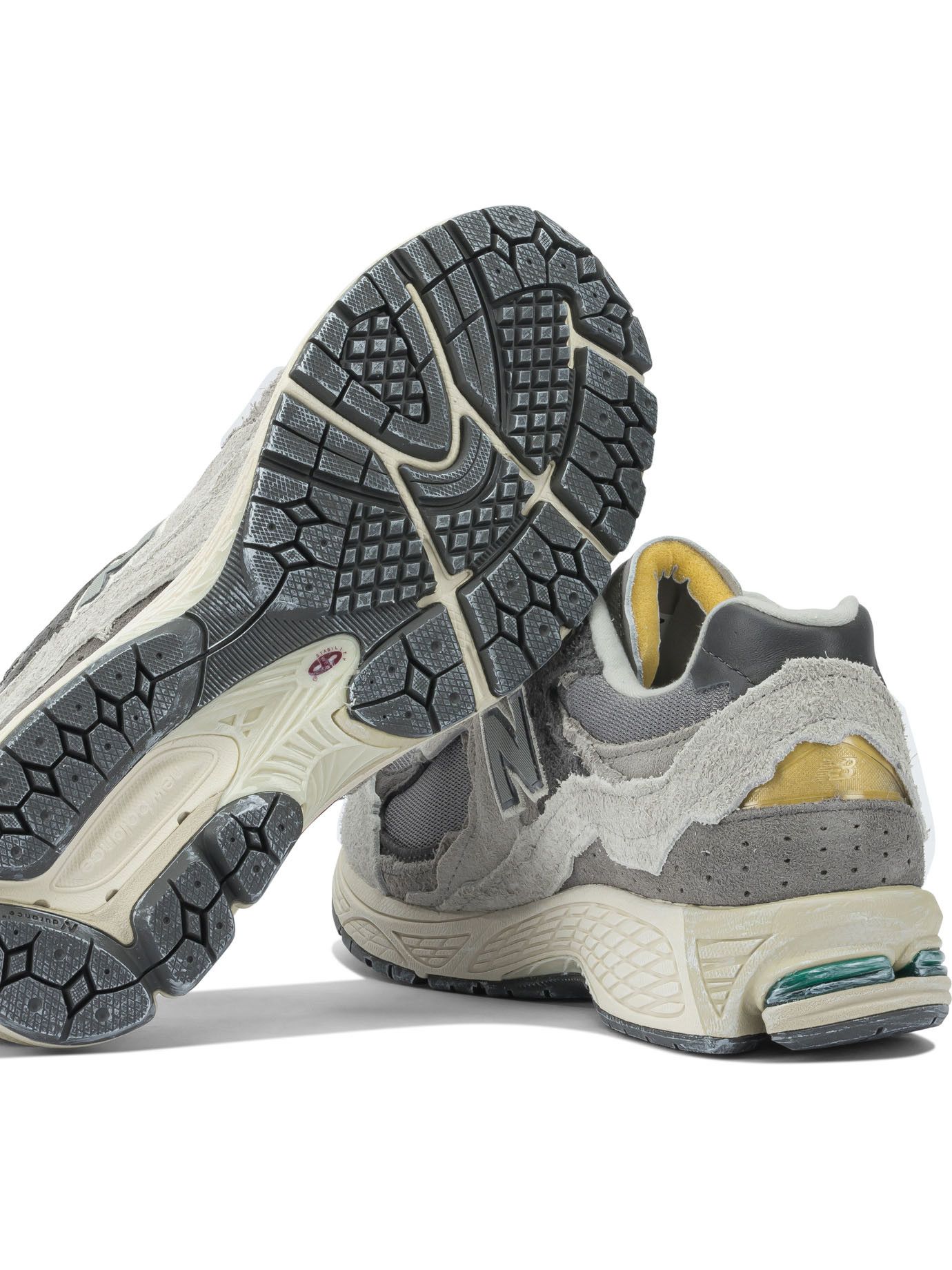 New Balance 2002R Protection Pack Low Sneakers Size US 9 / EU 42 - 5 Thumbnail