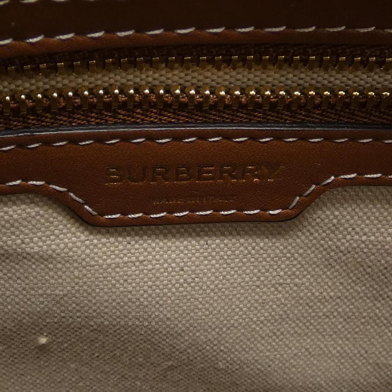 Burberry Burberry Burberry Leather Shoulder Bag Others Crossbody Bag 80367451 DUTY FREE for USA Size ONE SIZE - 5 Thumbnail