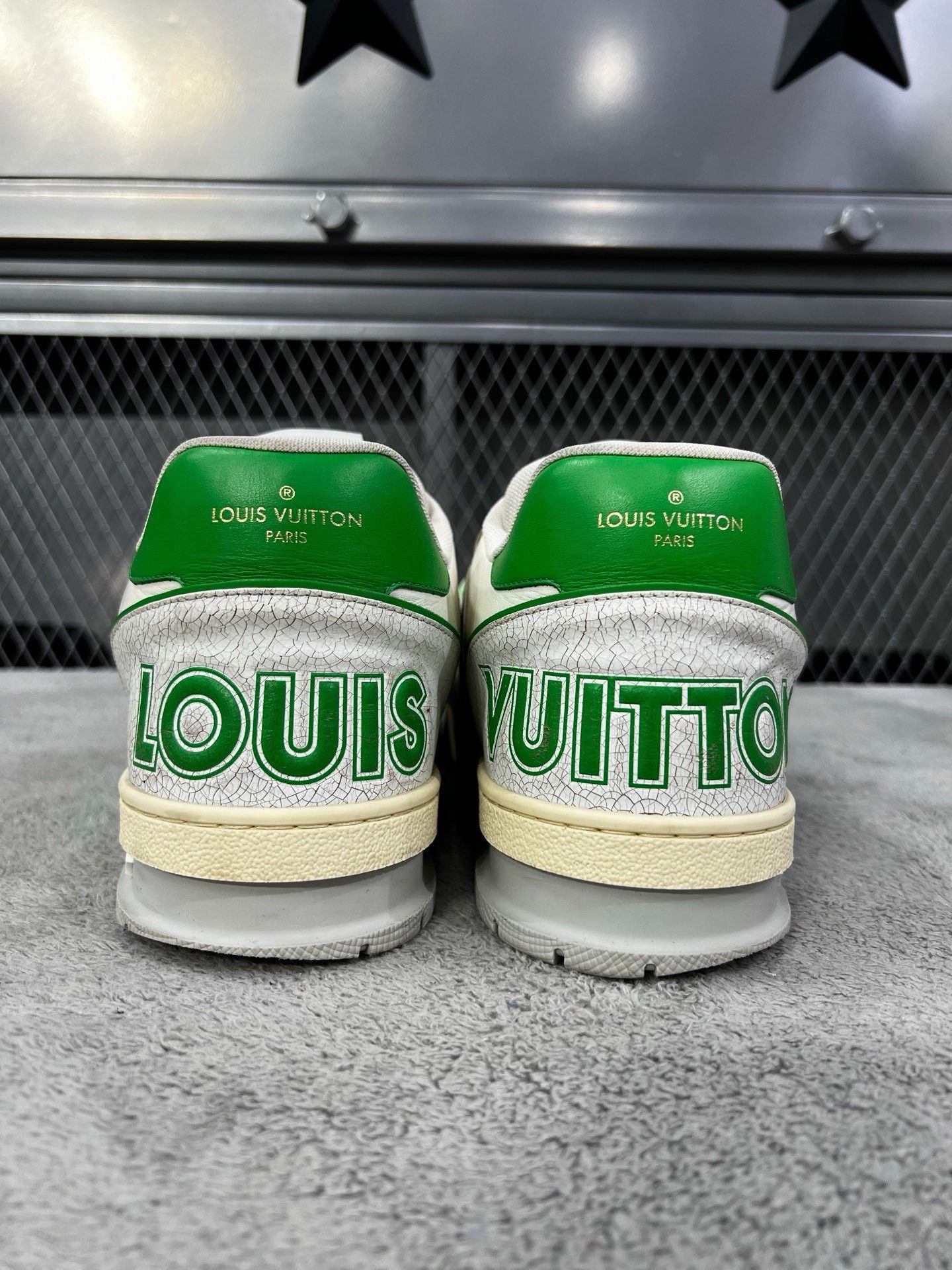 Louis Vuitton Louis Vuitton Training Green Lowtop Sneakers 42 Men Size US 9 / EU 42 - 7 Thumbnail
