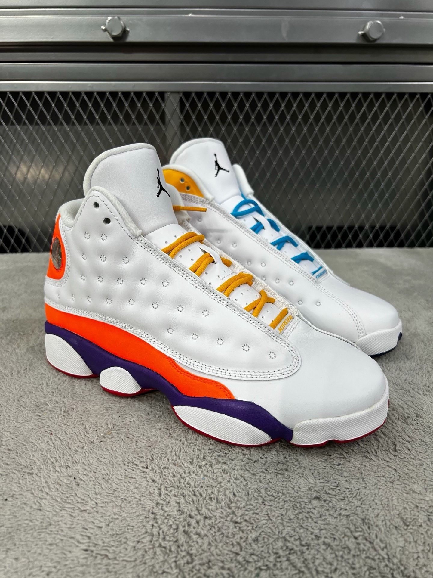 Nike Nike Yellow Lowtop Sneakers 40 Men Size US 7.5 / EU 40-41 - 3 Thumbnail