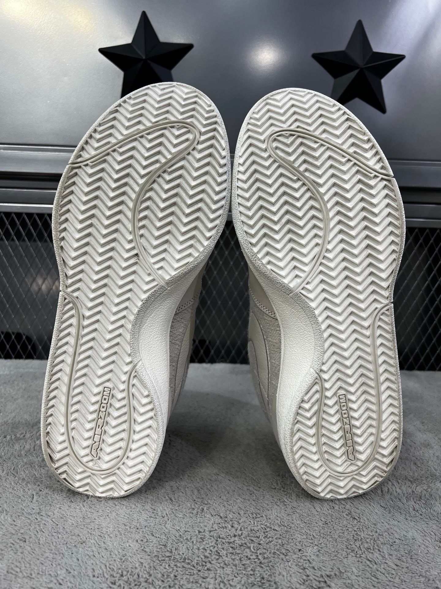 Nike Nike White Lowtop Sneakers 44.5 Men Size US 11 / EU 44 - 5 Thumbnail