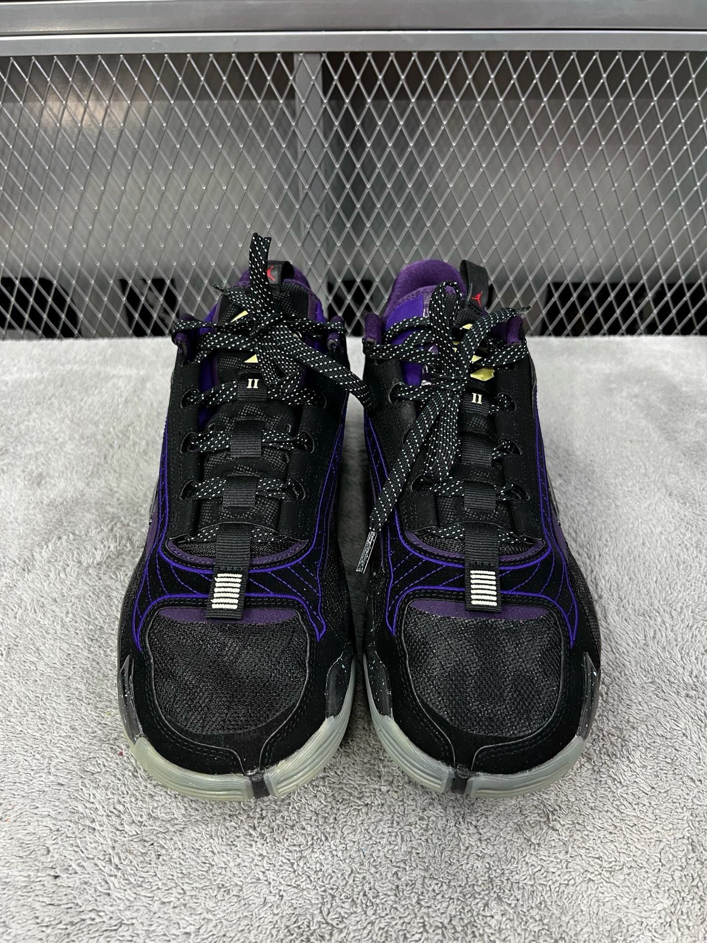 Nike Nike Purple Lowtop Sneakers 44.5 Men Size US 11 / EU 44 - 2 Thumbnail