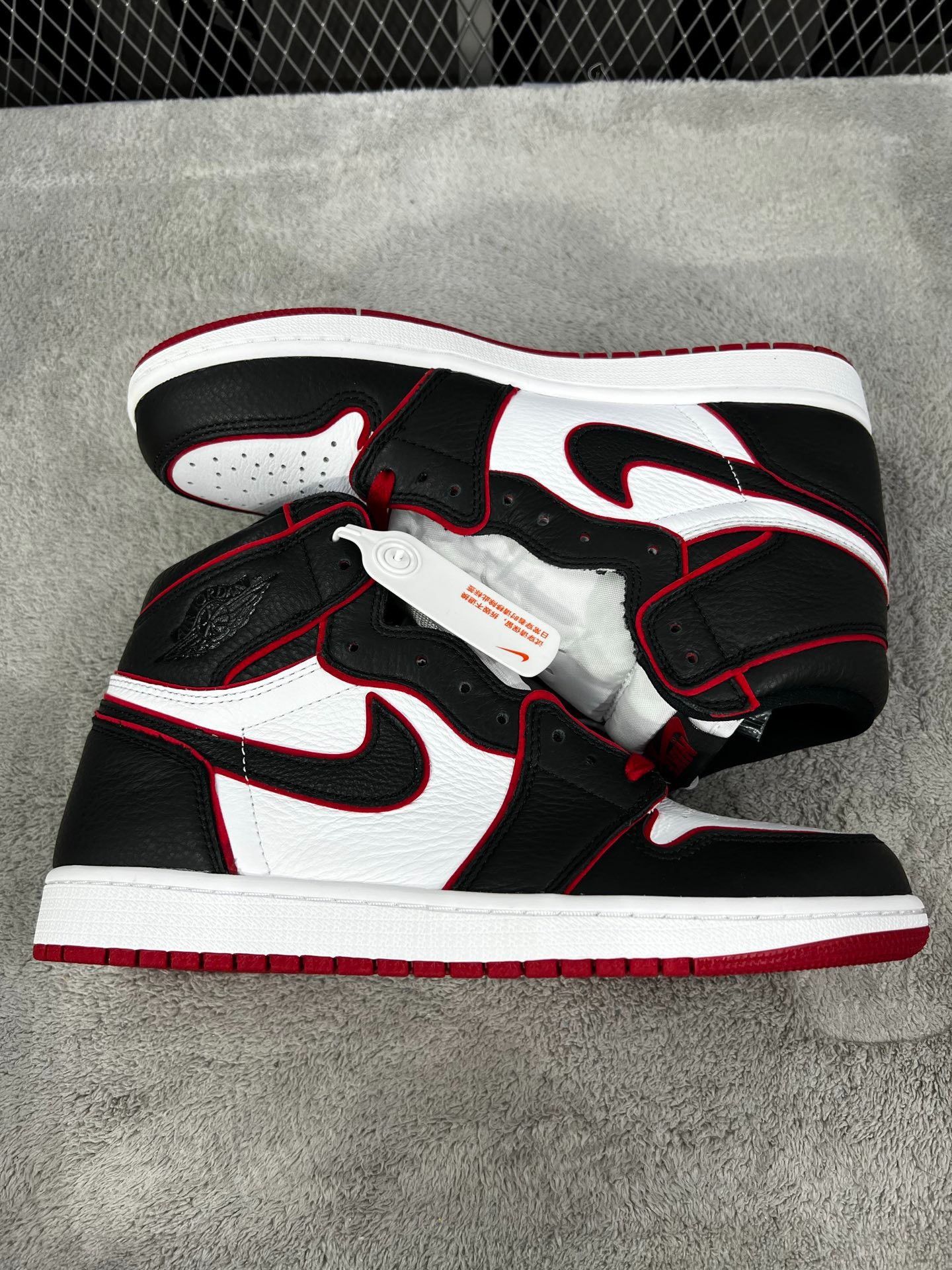 Nike Nike Retro Red Lowtop Sneakers 44 Men Size US 10.5 / EU 43-44 - 4 Thumbnail