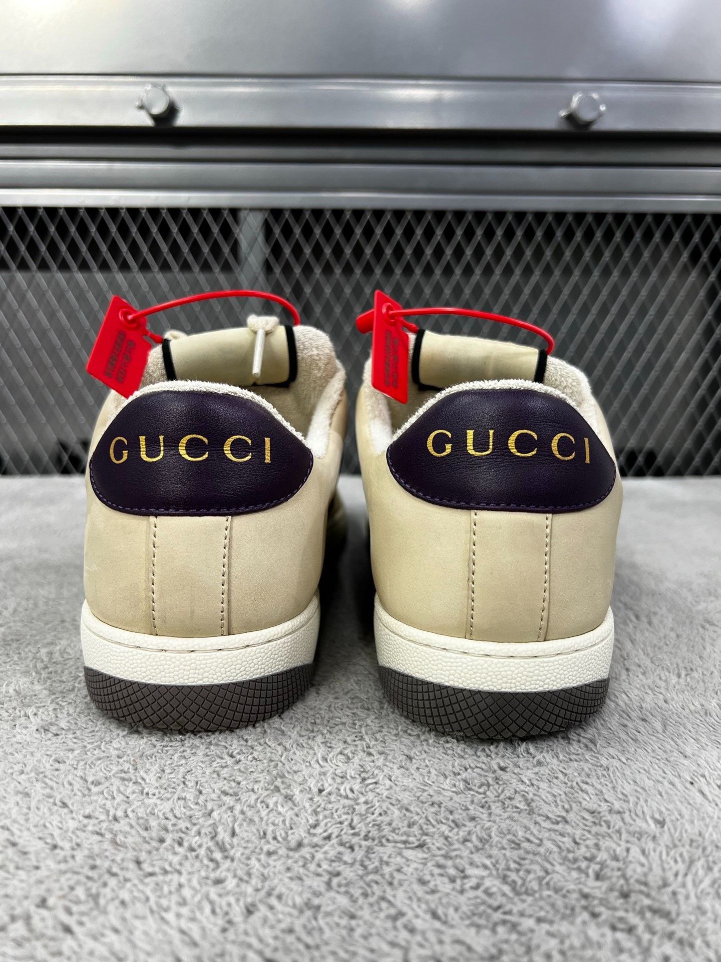 Gucci Gucci Beige Lowtop Sneakers 42 Men Size US 9 / EU 42 - 7 Thumbnail