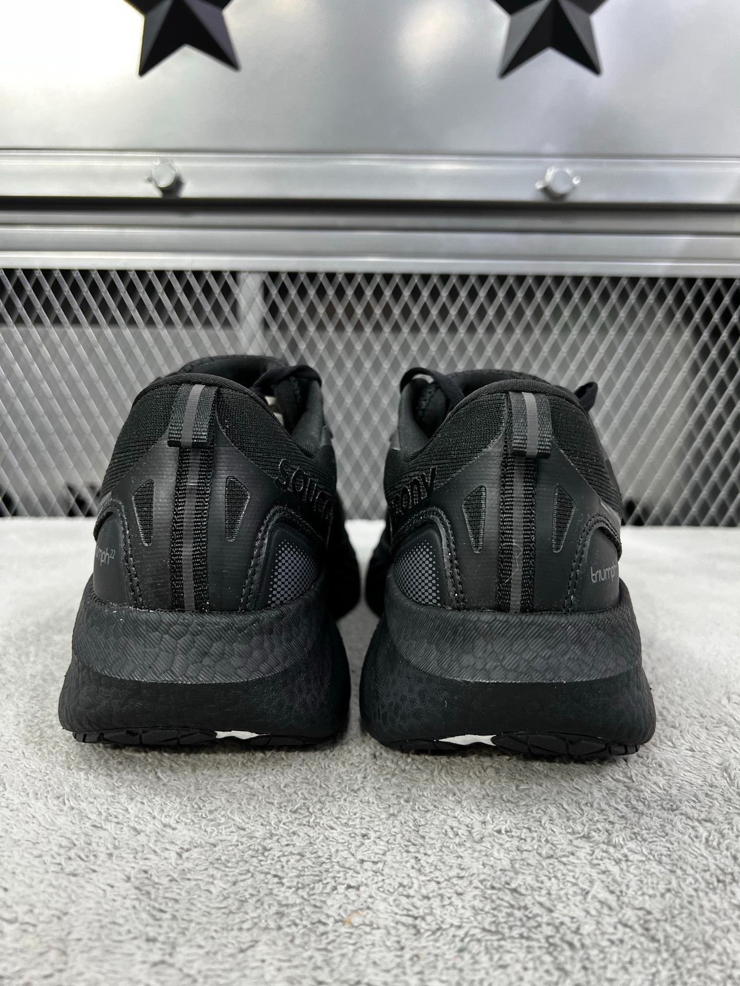 Other Running Black Lowtop Sneakers 22 Men Size US 10 / EU 43 - 6 Thumbnail