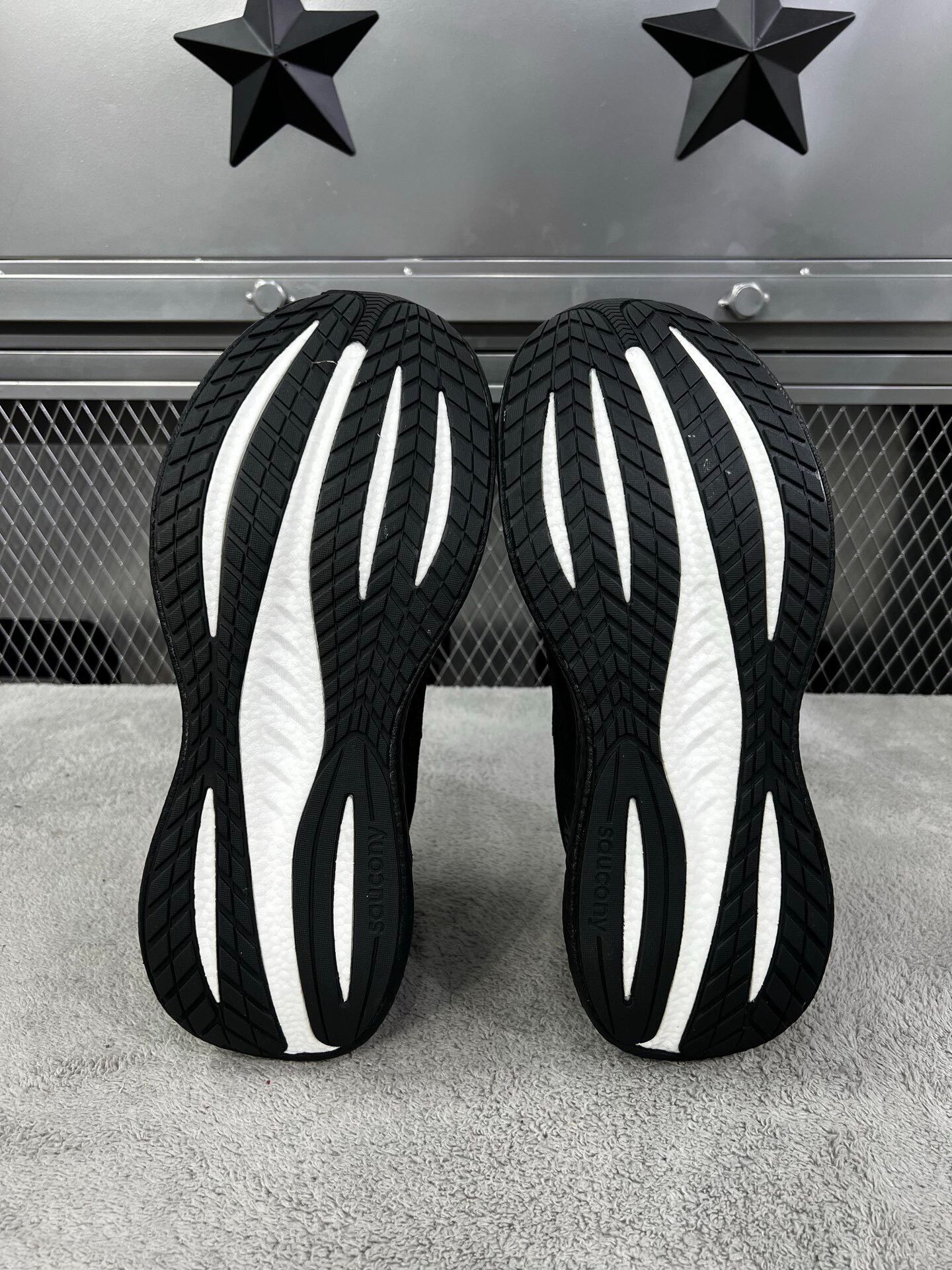 Other Running Black Lowtop Sneakers 22 Men Size US 10 / EU 43 - 5 Thumbnail