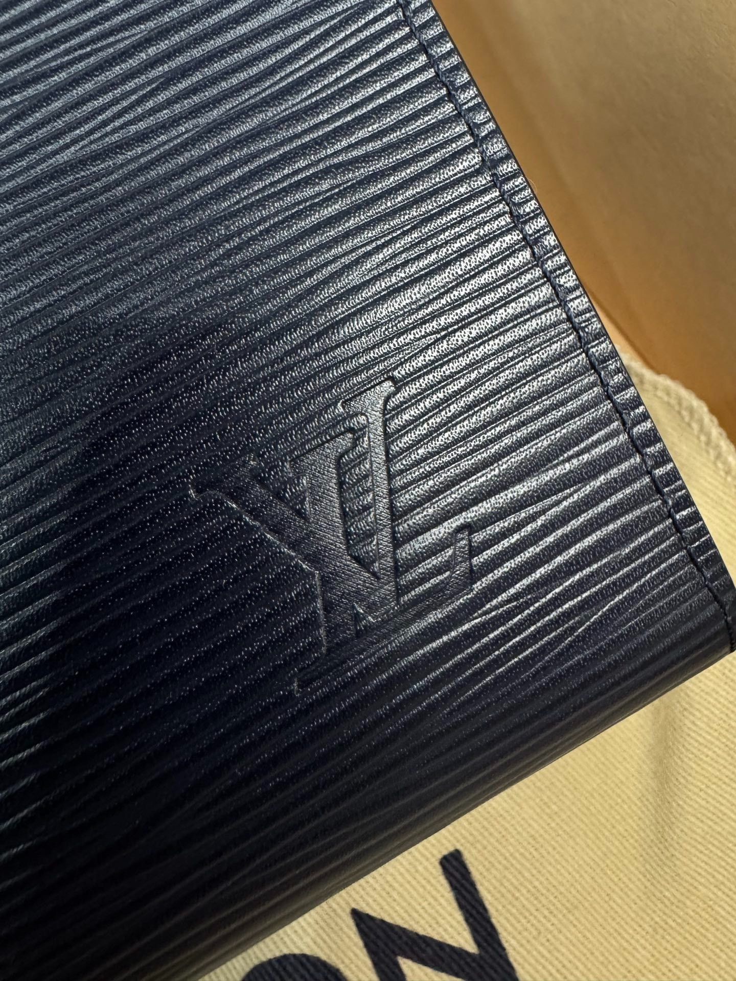 Louis Vuitton Louis Vuitton Blue Bag 27 Men Size ONE SIZE - 3 Thumbnail