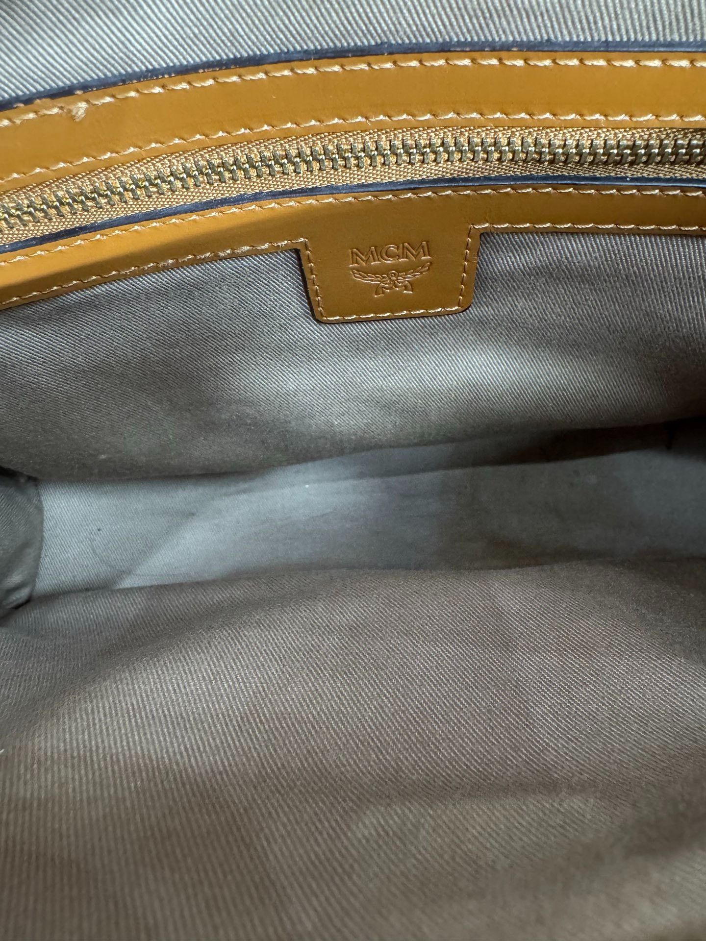 MCM MCM Regular Shoulder Bag 24 Women Size ONE SIZE - 7 Thumbnail