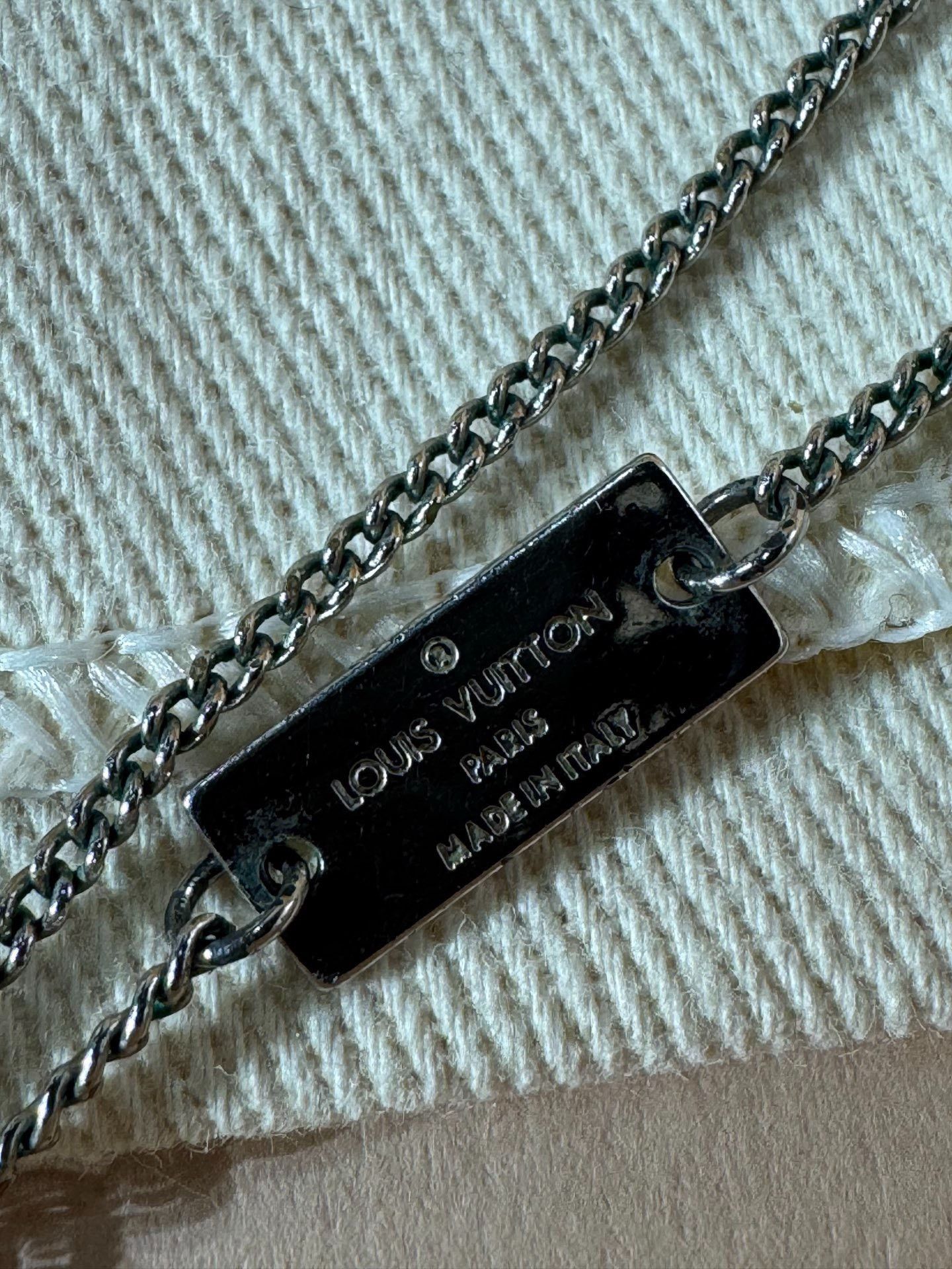 Louis Vuitton Louis Vuitton Silver Jewelry 60 Men Size ONE SIZE - 6 Thumbnail