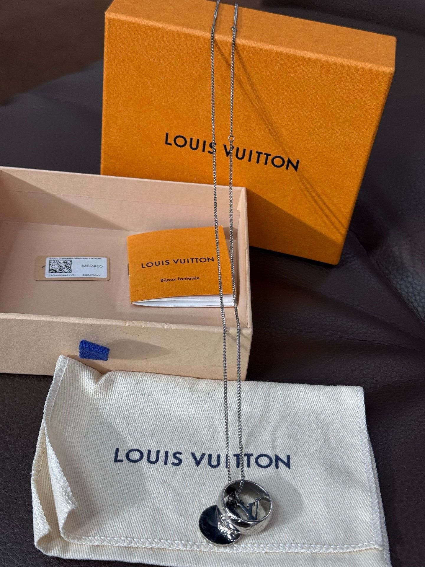 Louis Vuitton Louis Vuitton Silver Jewelry 60 Men Size ONE SIZE - 3 Thumbnail