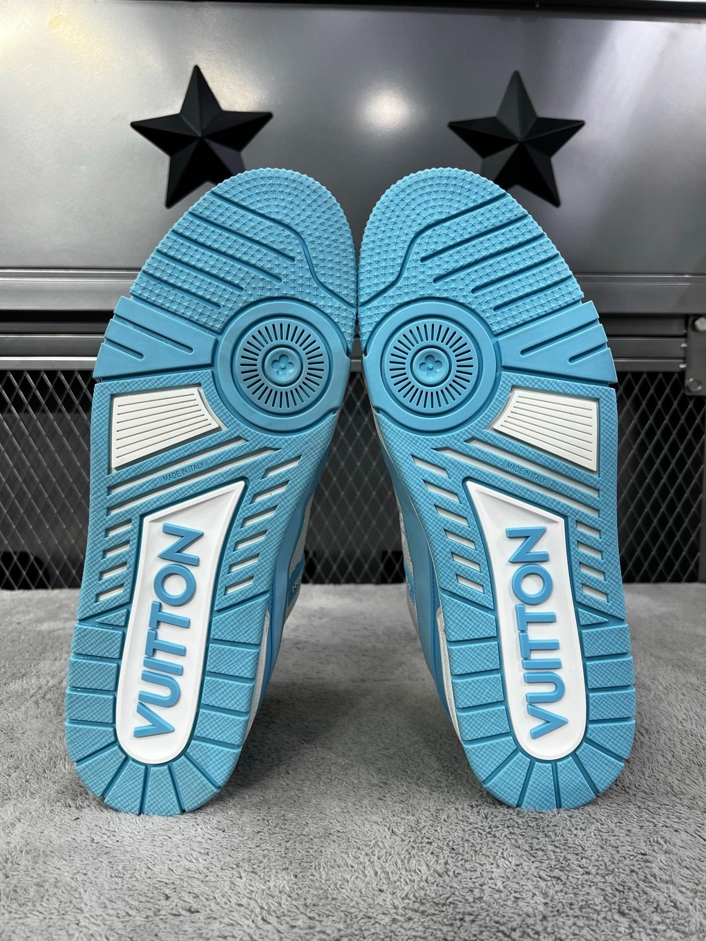 Louis Vuitton Louis Vuitton Training Blue Lowtop Sneakers 43.5 Men Size US 10.5 / EU 43-44 - 5 Thumbnail