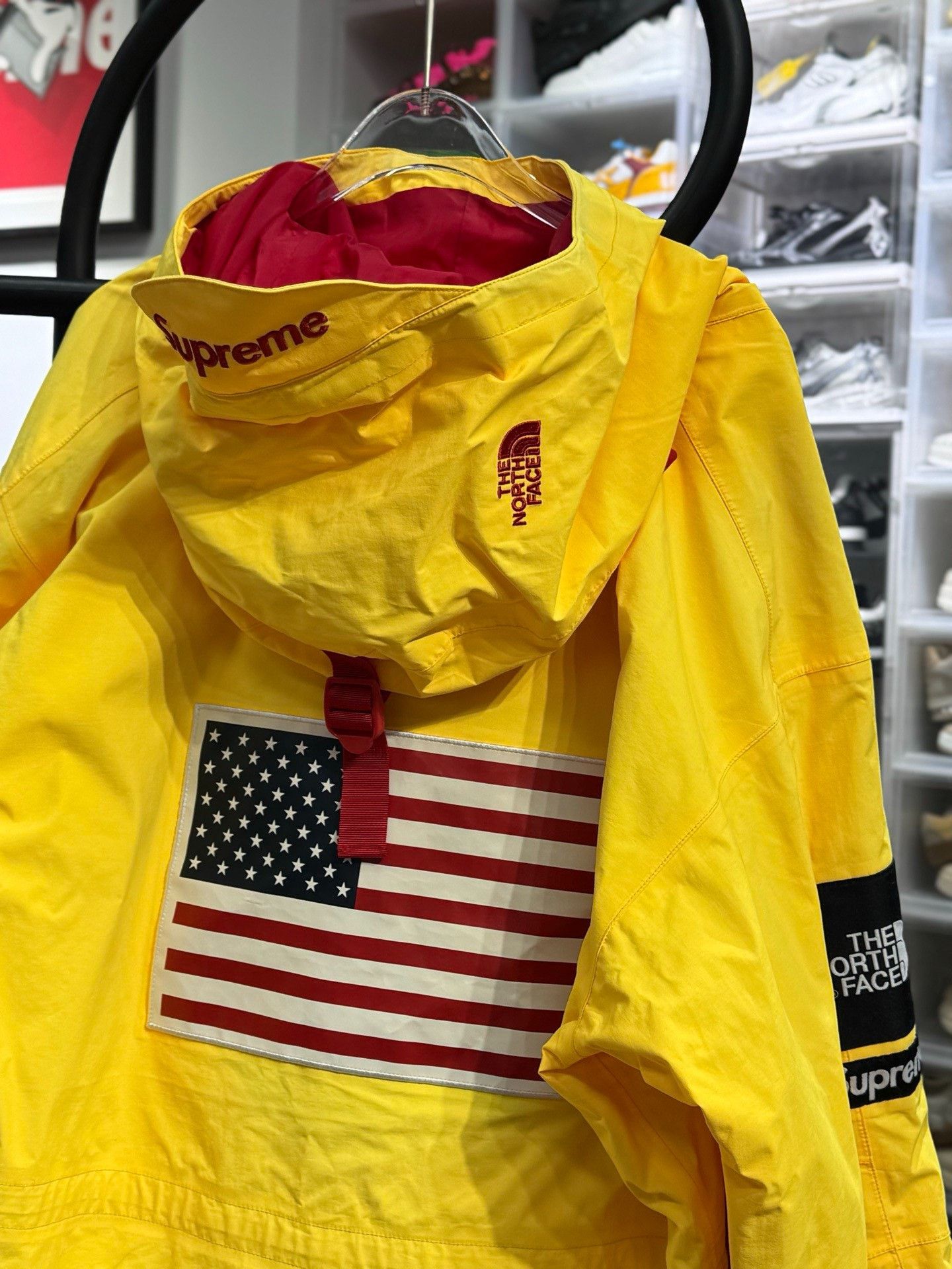 The North Face The North Face Yellow Light Jacket M Men Size US M / EU 48-50 / 2 - 5 Thumbnail