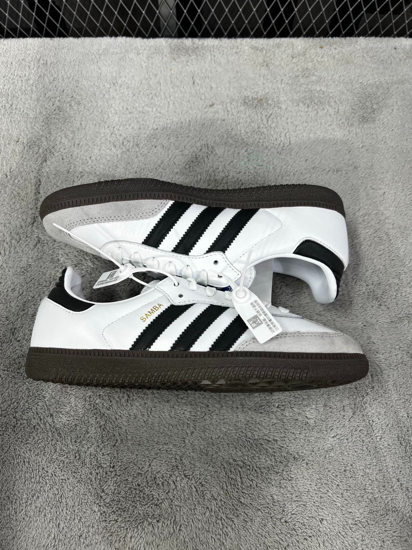 Adidas Adidas Retro Black Lowtop Sneakers 38 Men Size US 6 / EU 39 - 4 Thumbnail