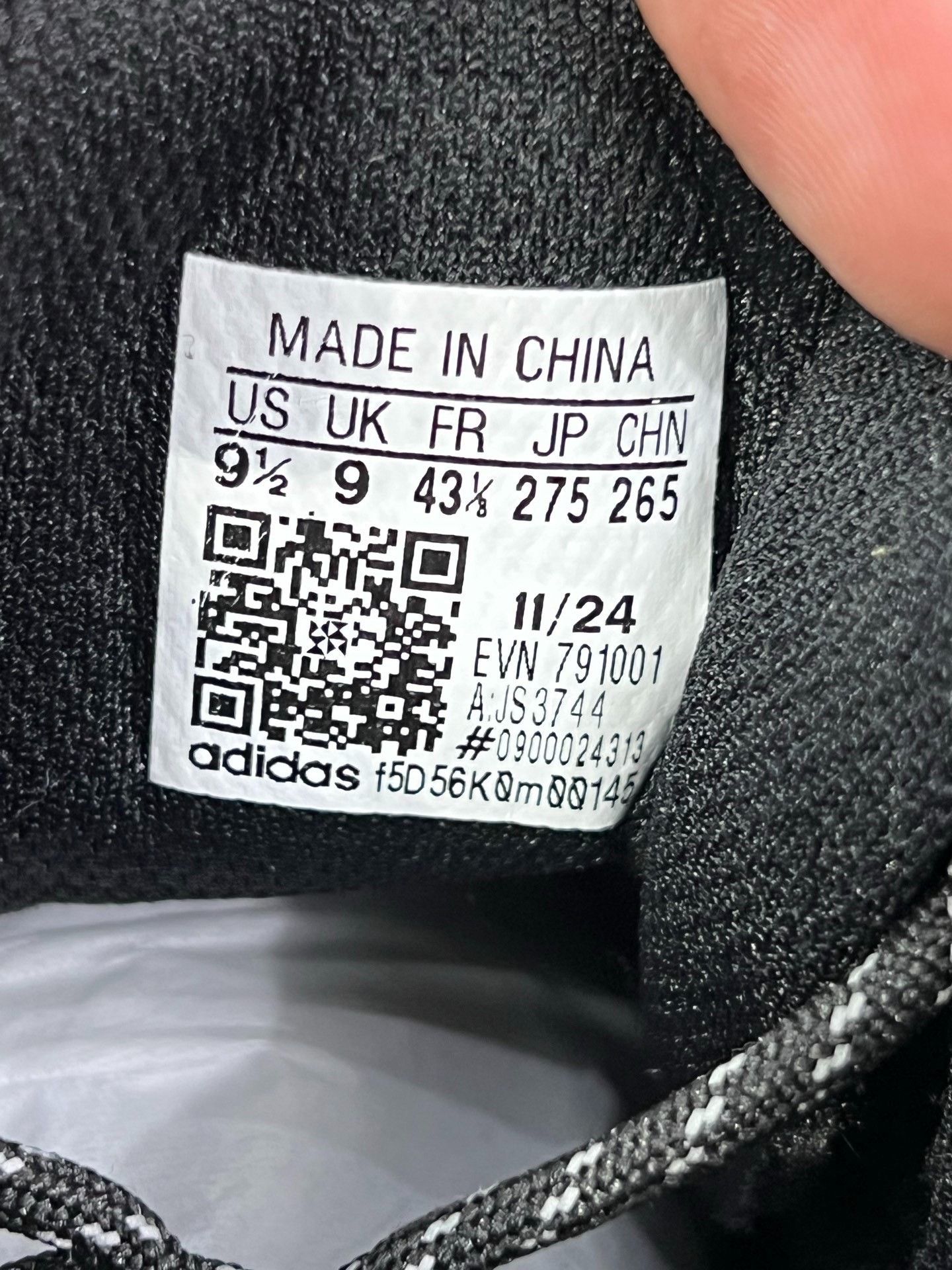 Adidas Adidas Running Black Lowtop Sneakers 43 Men Size US 10 / EU 43 - 7 Thumbnail
