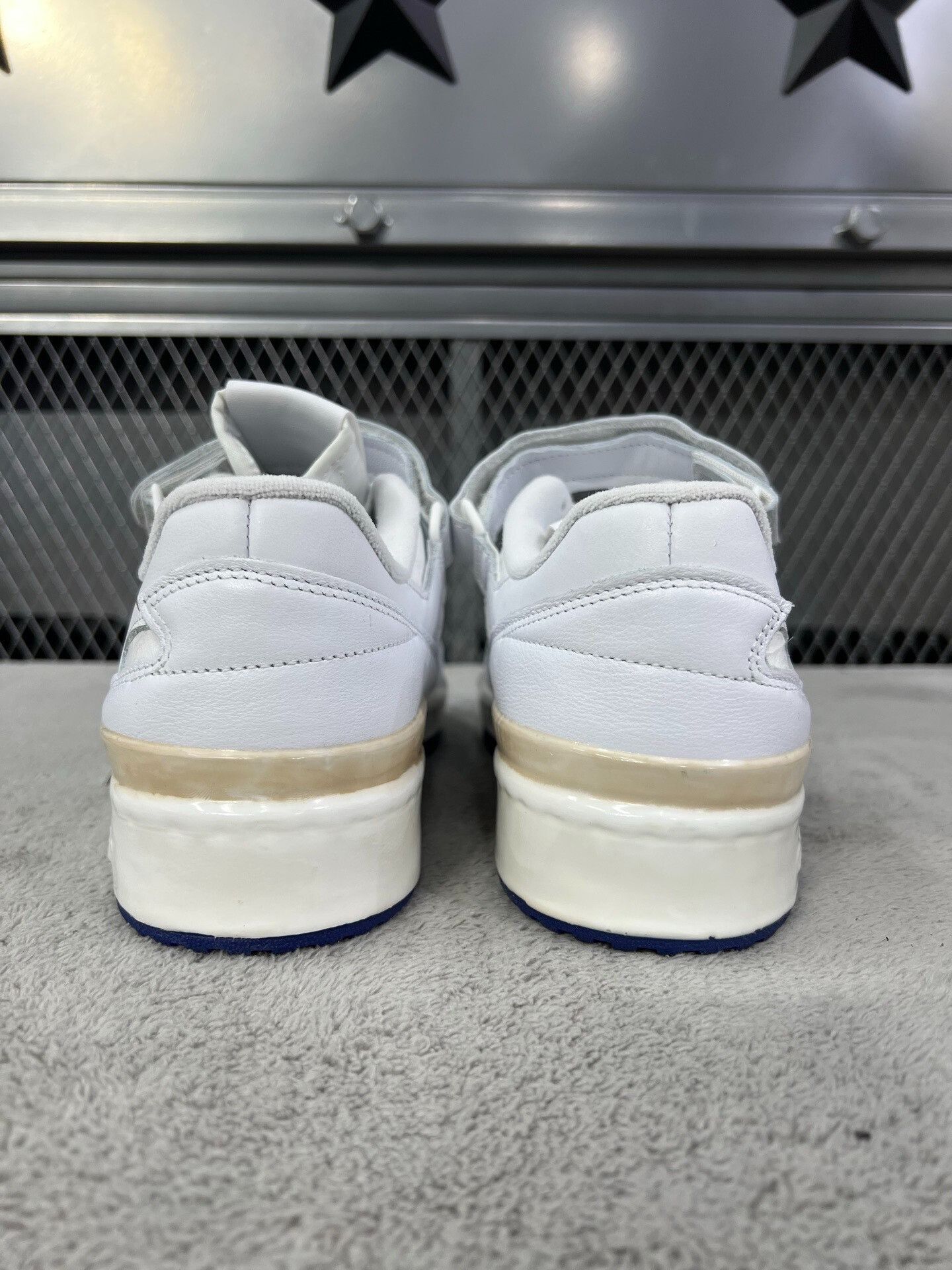 Adidas Adidas Lowtop Sneakers 43 Men Size US 10 / EU 43 - 6 Thumbnail