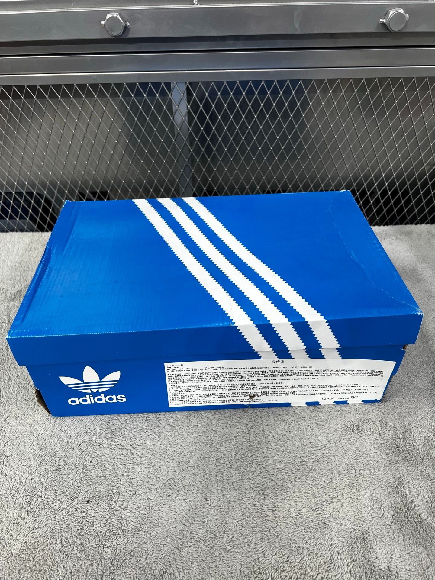 Adidas Adidas Black Lowtop Sneakers 42 Men Size US 9 / EU 42 - 9 Thumbnail