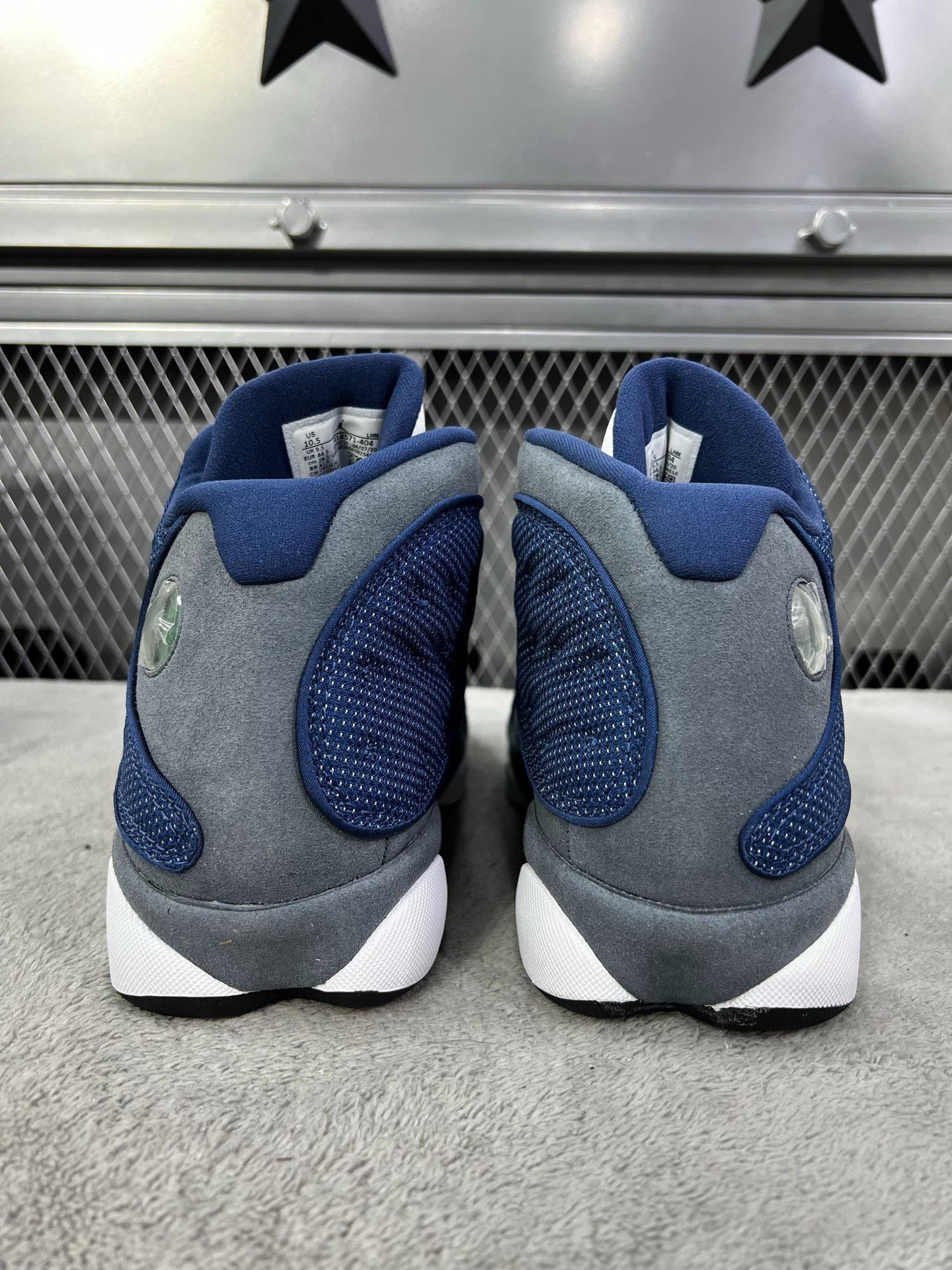 Nike Nike Retro Gray Lowtop Sneakers 44.5 Men Size US 11 / EU 44 - 6 Thumbnail