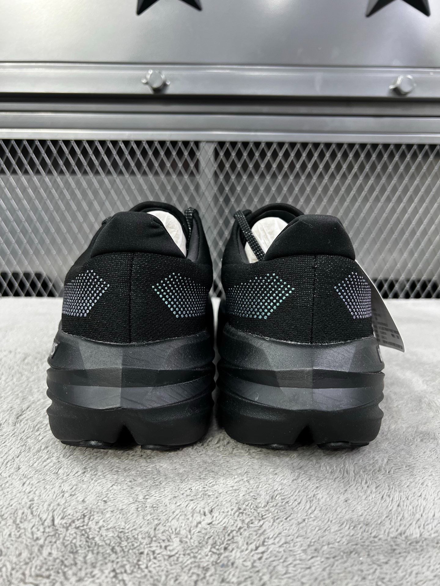 Other Lowtop Sneakers 25 Men Size US 10 / EU 43 - 6 Thumbnail