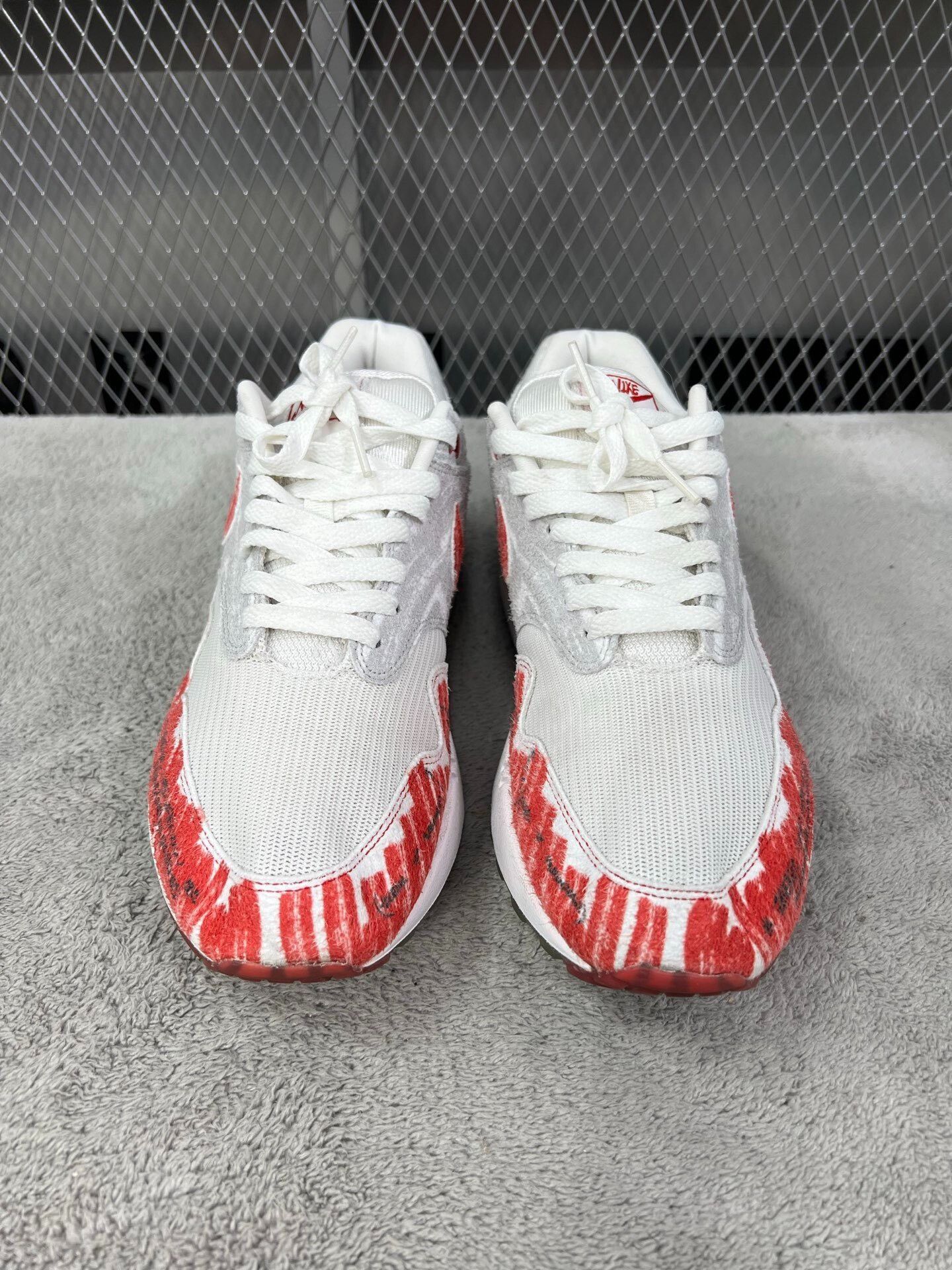 Nike Nike MAX 1 White Lowtop Sneakers 42 Men Size US 9 / EU 42 - 2 Thumbnail
