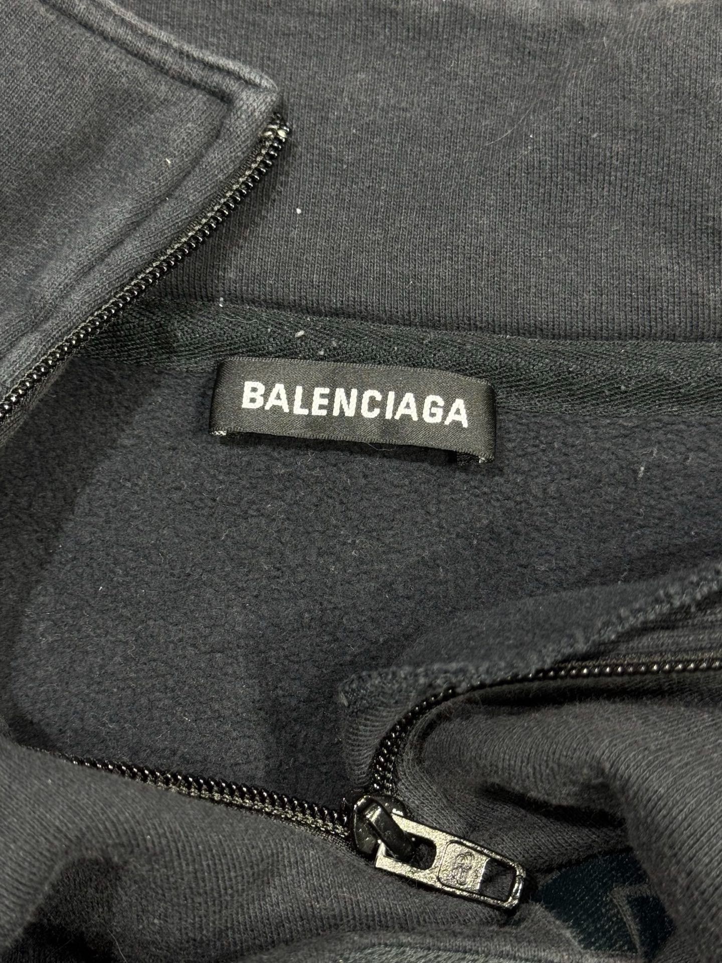 Balenciaga Balenciaga Embroidered Black Hoodie XS Men Size US XS / EU 42 / 0 - 4 Thumbnail