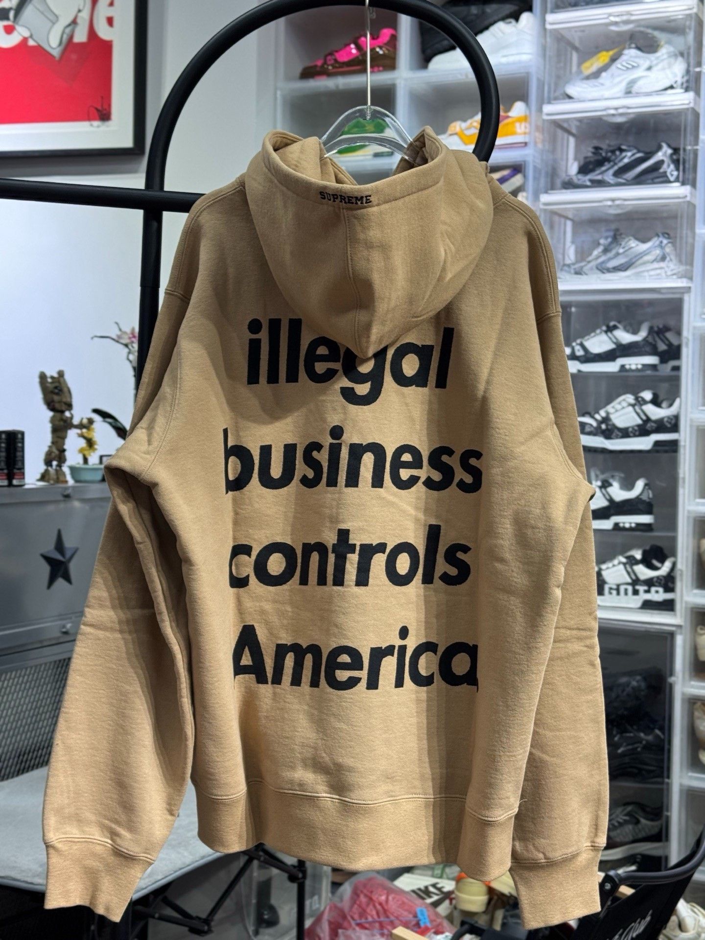 Supreme Supreme Brown Hoodie L Men Size US L / EU 52-54 / 3 - 2 Thumbnail