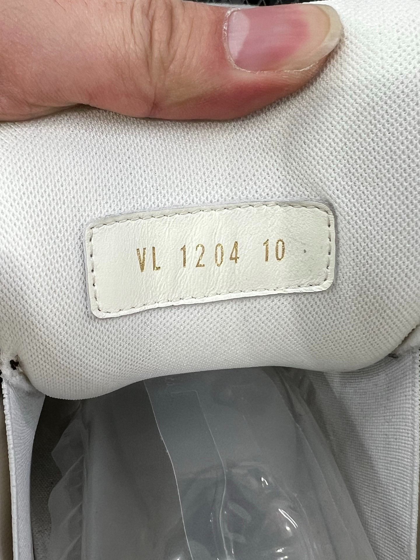 Louis Vuitton Louis Vuitton Training Lowtop Sneakers 44 Men Size US 10.5 / EU 43-44 - 8 Thumbnail