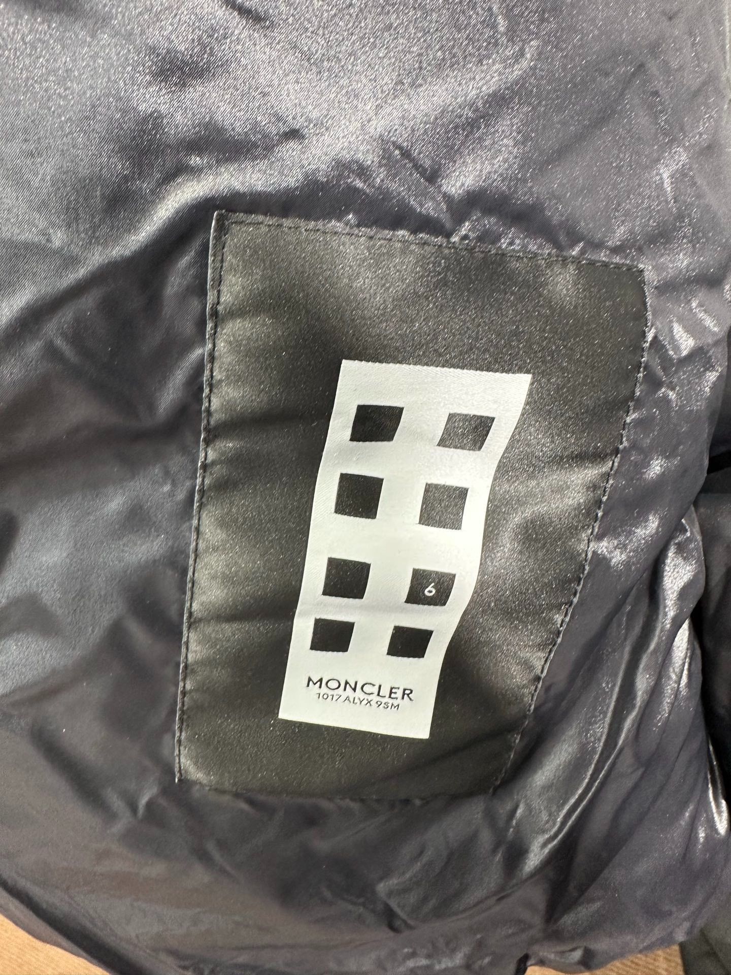 Moncler Moncler Collab Heavy Coat 44.5 Men Size US L / EU 52-54 / 3 - 7 Thumbnail