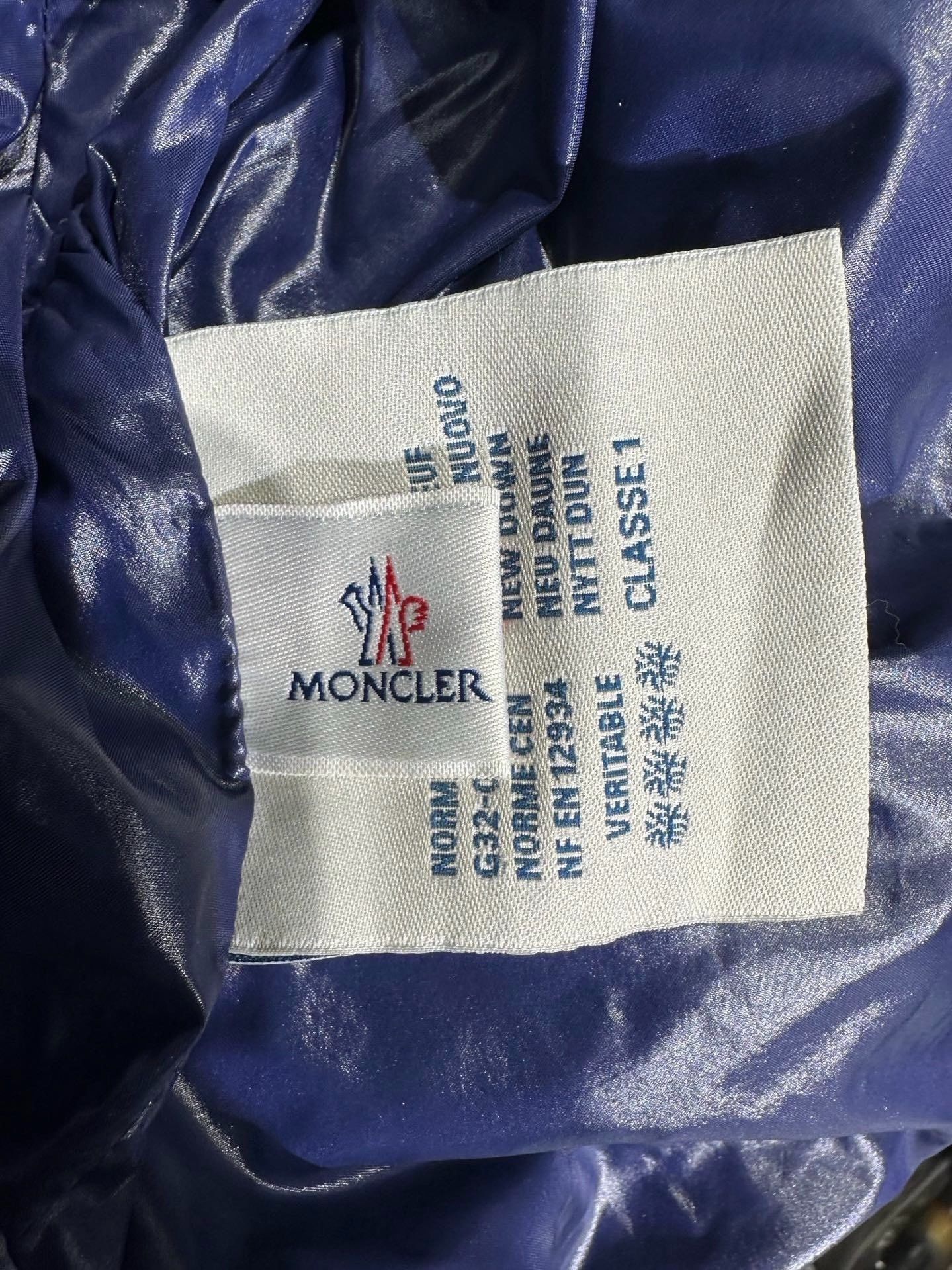 Moncler Moncler Down Blue Heavy Coat 44.5 Men Size US L / EU 52-54 / 3 - 5 Thumbnail