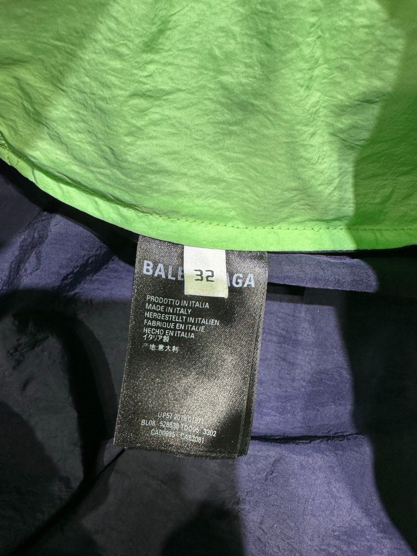 Balenciaga Balenciaga Glow Green Light Jacket 32 Men Size US XS / EU 42 / 0 - 3 Thumbnail