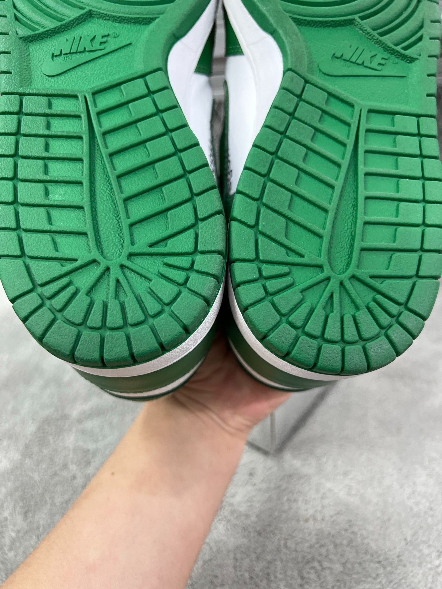 Off-White Off-White Green Lowtop Sneakers 45 Men Size US 11.5 / EU 44-45 - 6 Thumbnail