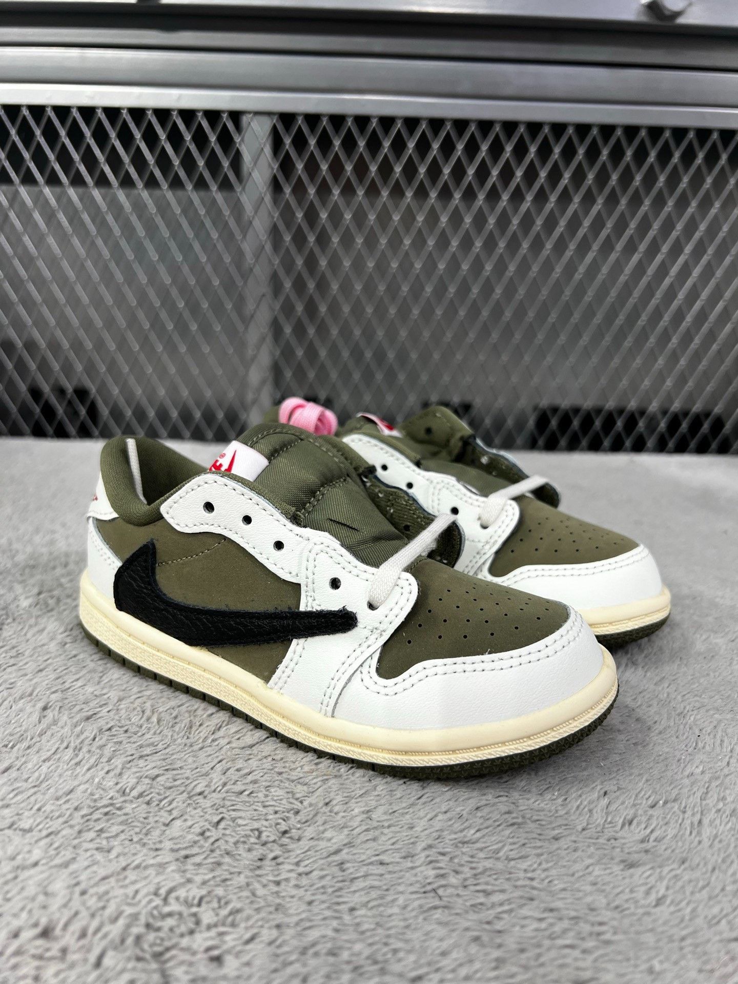 Nike Nike Lowtop Sneakers 25 Men Size US 10 / EU 43 - 3 Thumbnail