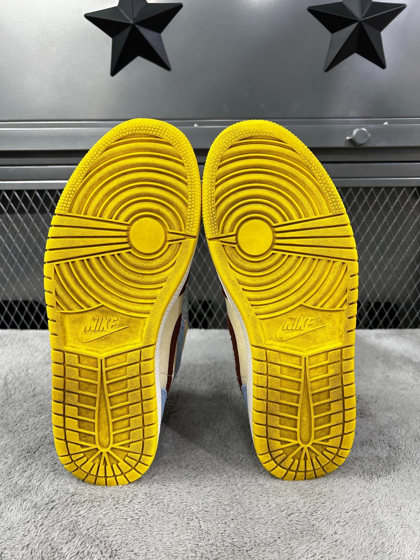 Nike Nike Yellow Lowtop Sneakers M Men Size US 10 / EU 43 - 5 Thumbnail