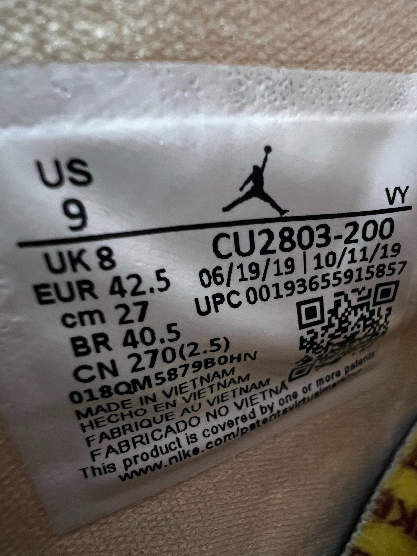 Nike Nike Yellow Lowtop Sneakers M Men Size US 10 / EU 43 - 7 Thumbnail