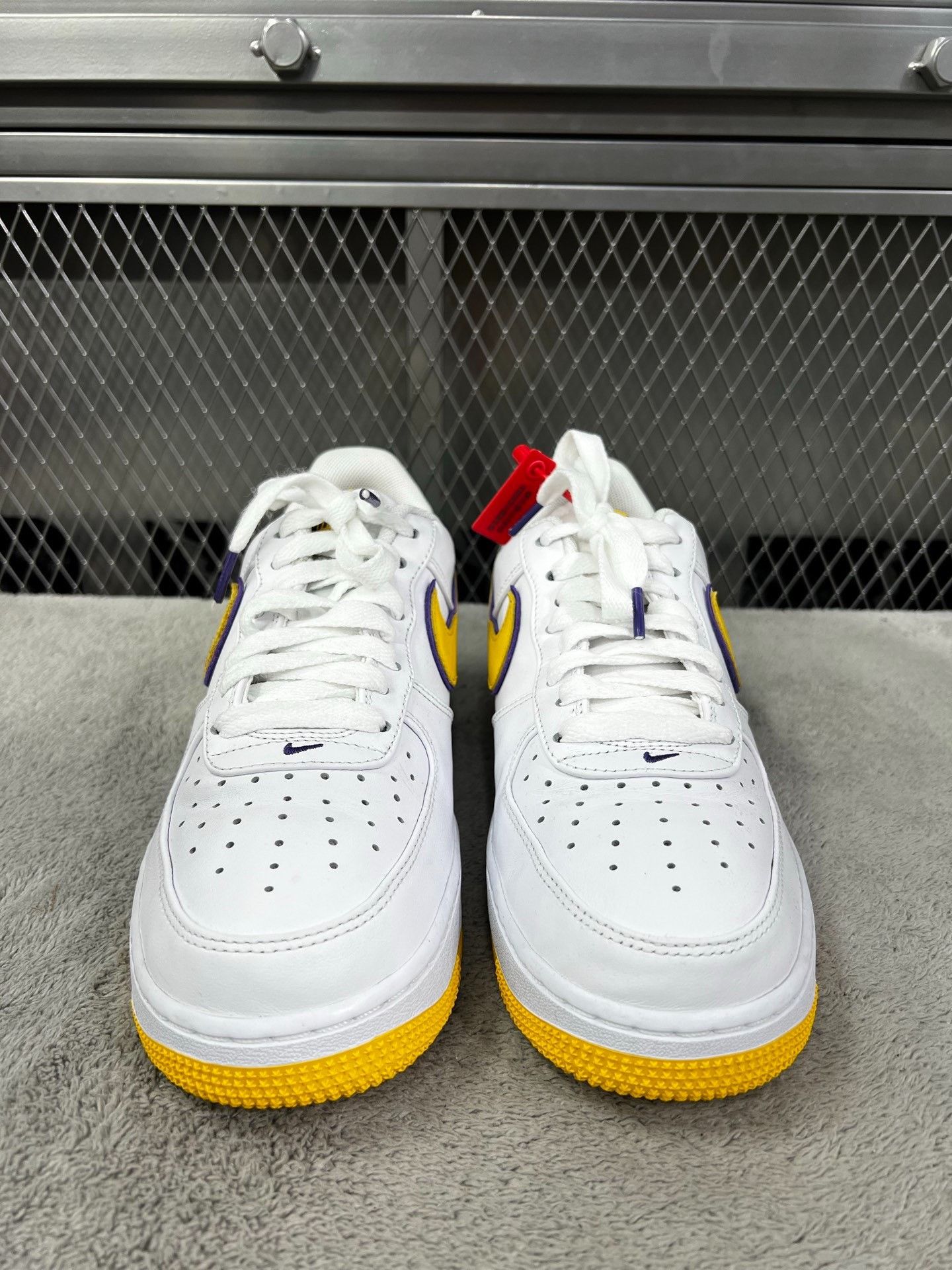 Nike Nike Multi Lowtop Sneakers 42 Men Size US 9 / EU 42 - 2 Thumbnail