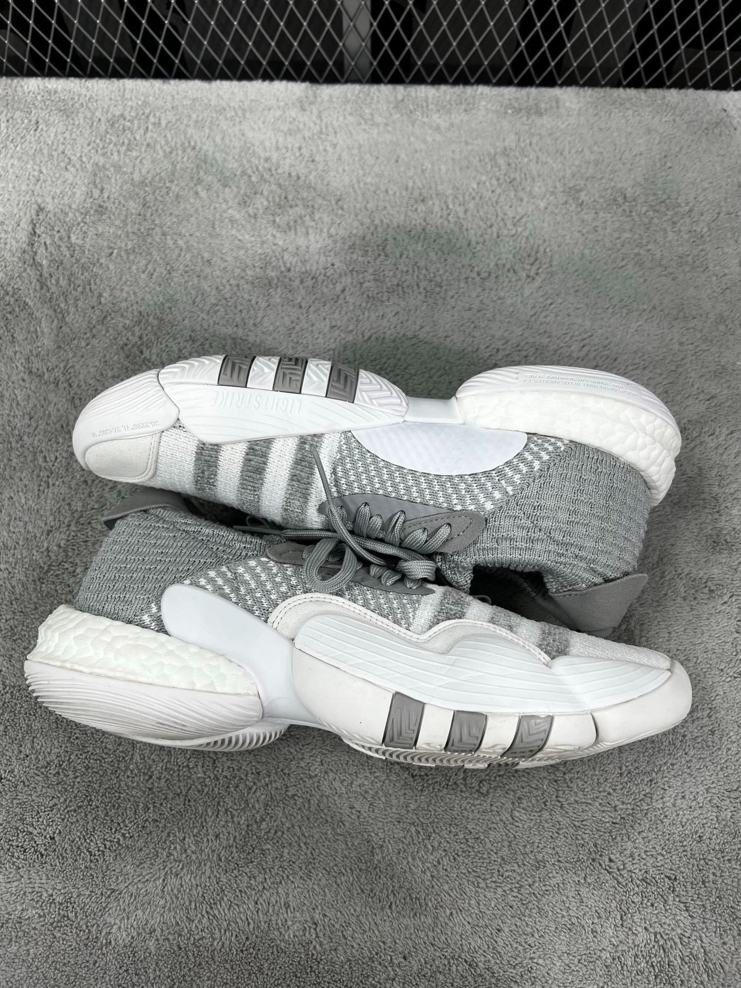 Adidas Adidas White Lowtop Sneakers 42 Men Size US 9 / EU 42 - 4 Thumbnail