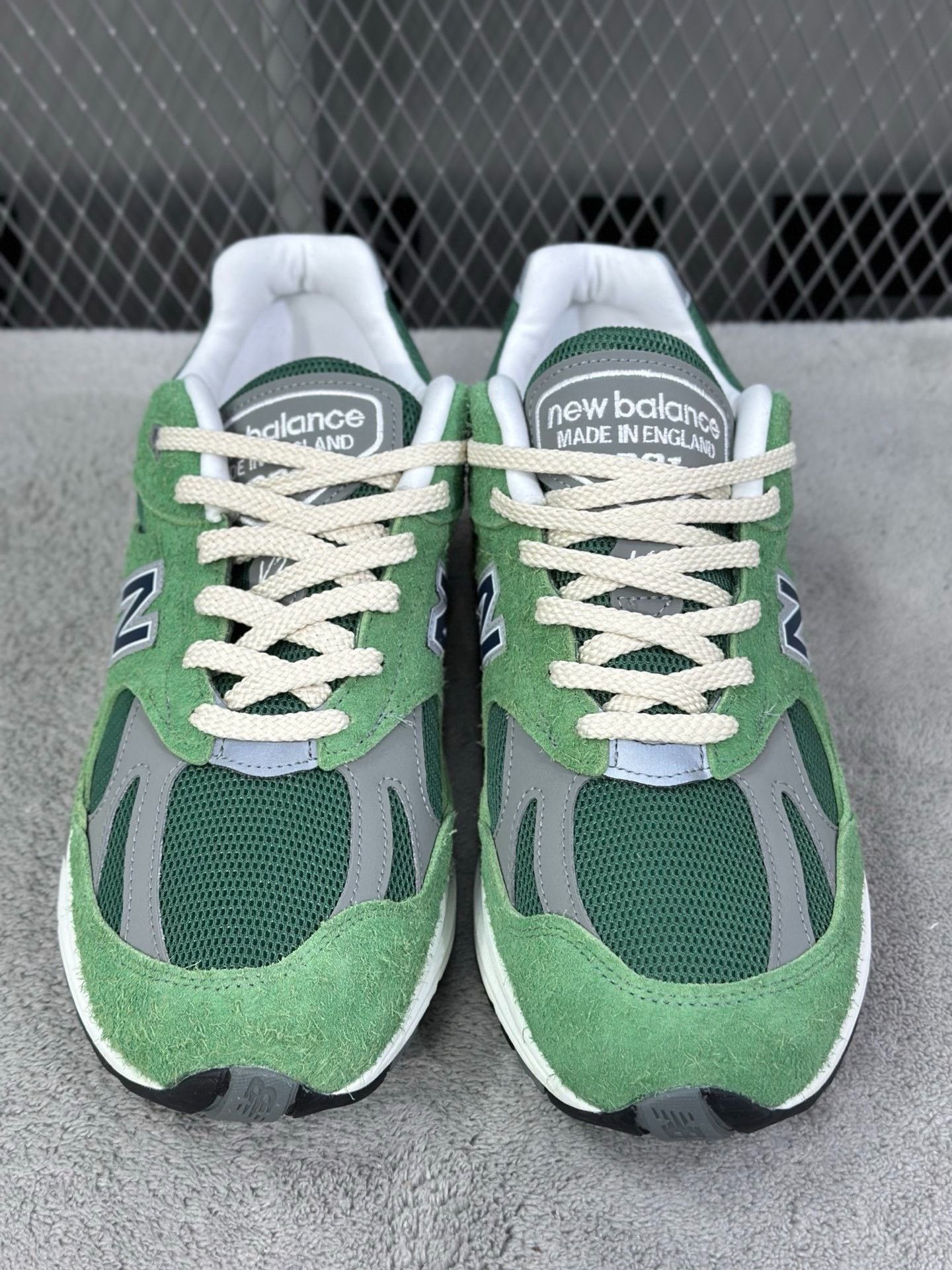 New Balance New Balance Green Lowtop Sneakers 45 Men Size US 11.5 / EU 44-45 - 2 Thumbnail