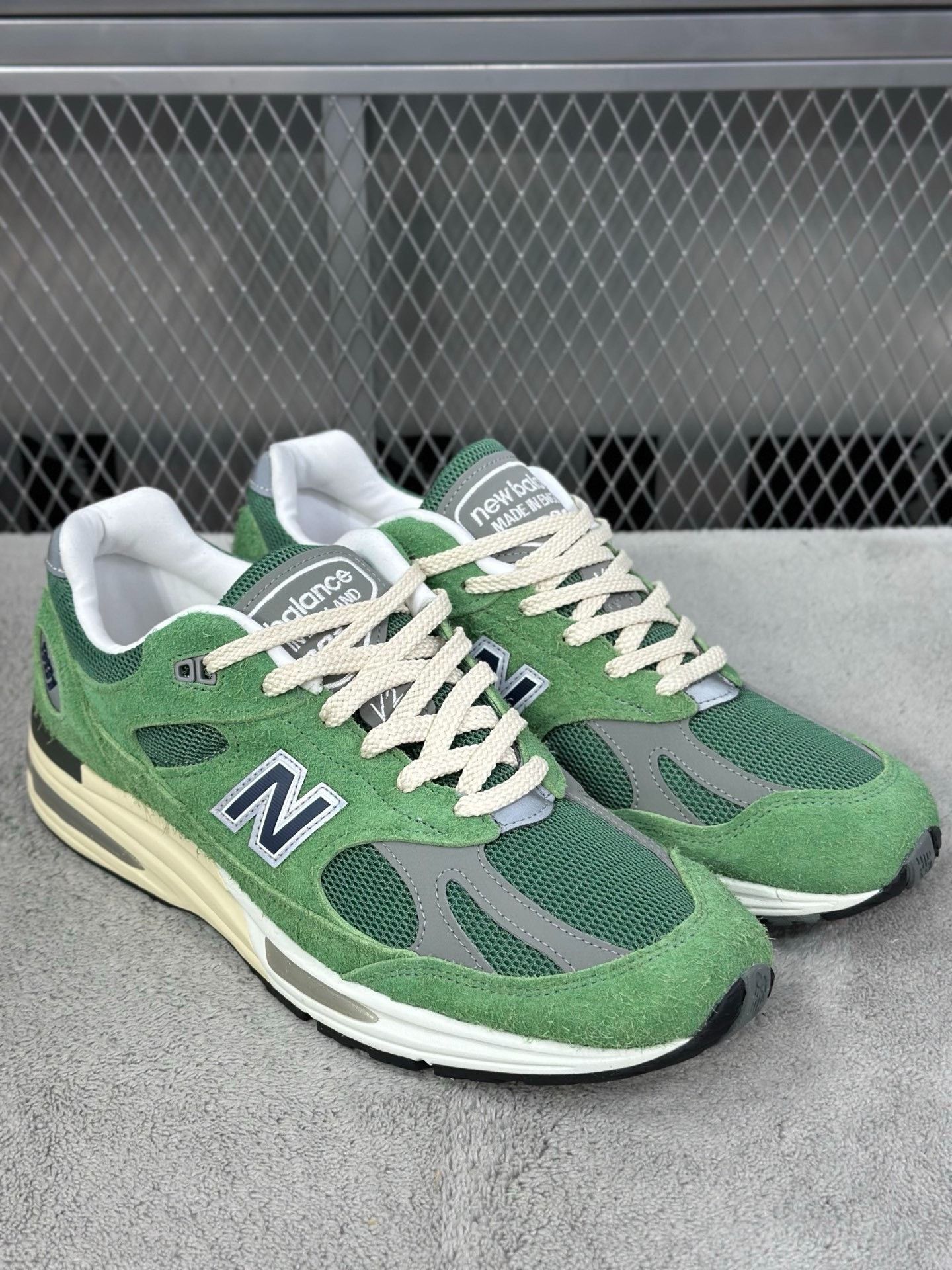 New Balance New Balance Green Lowtop Sneakers 45 Men Size US 11.5 / EU 44-45 - 3 Thumbnail