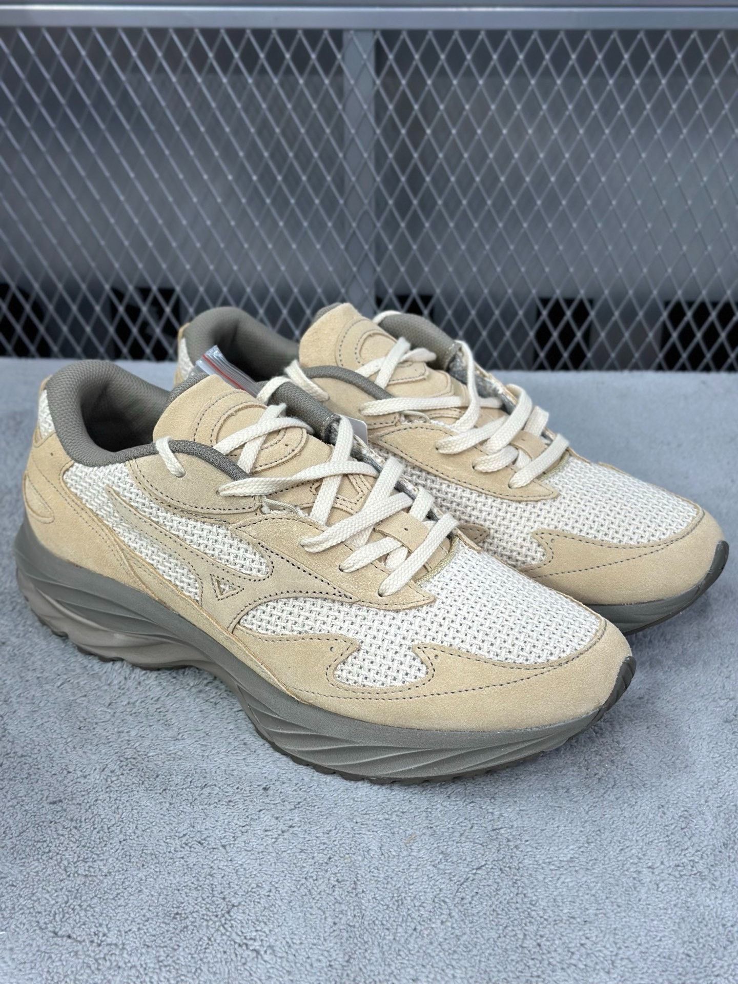 Mizuno Mizuno Lowtop Sneakers 43 Men Size US 10 / EU 43 - 3 Thumbnail