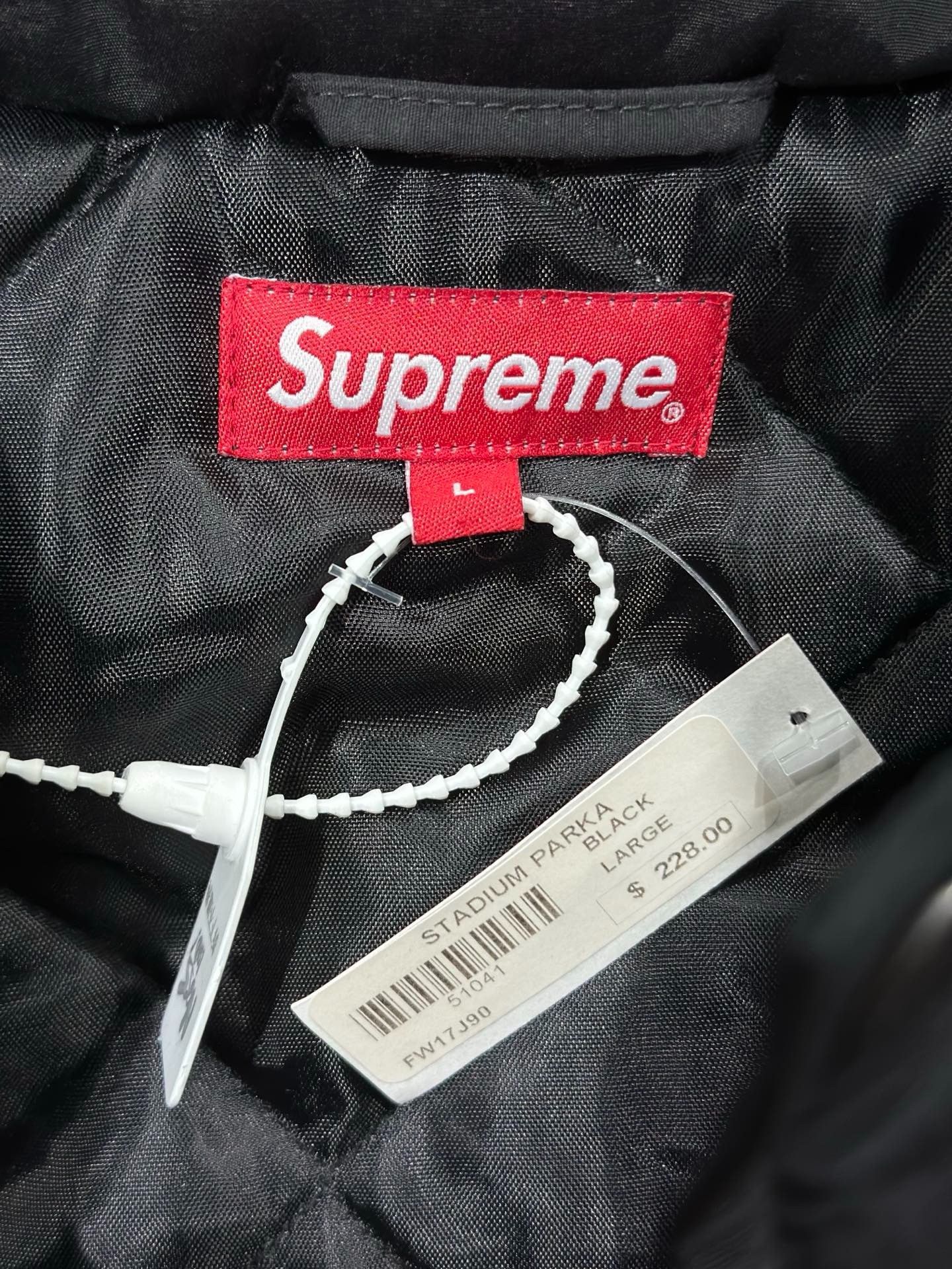 Supreme Supreme Heavy Coat L Men Size US L / EU 52-54 / 3 - 5 Thumbnail