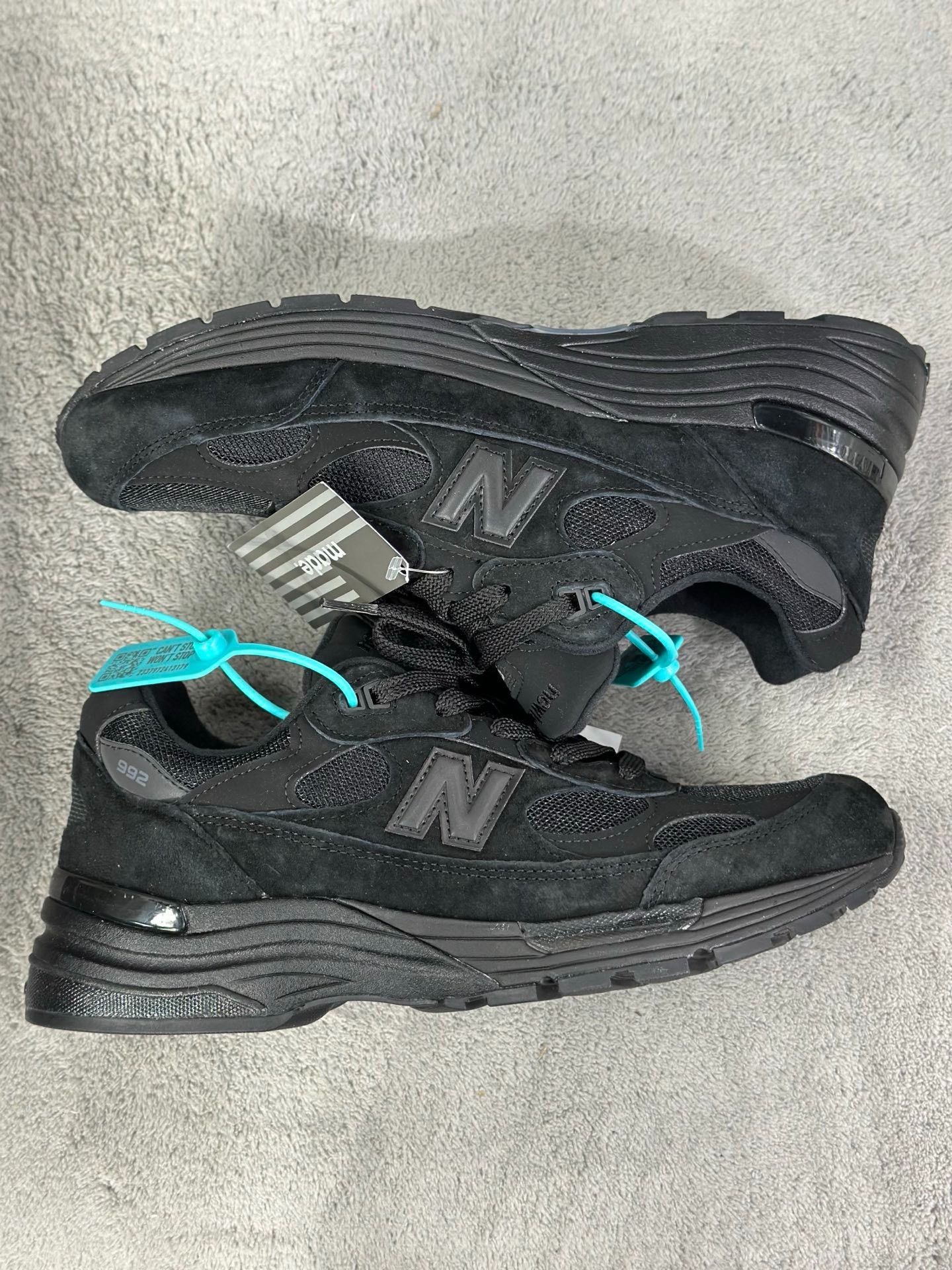 New Balance New Balance Black Lowtop Sneakers 43 Men Size US 10 / EU 43 - 4 Thumbnail
