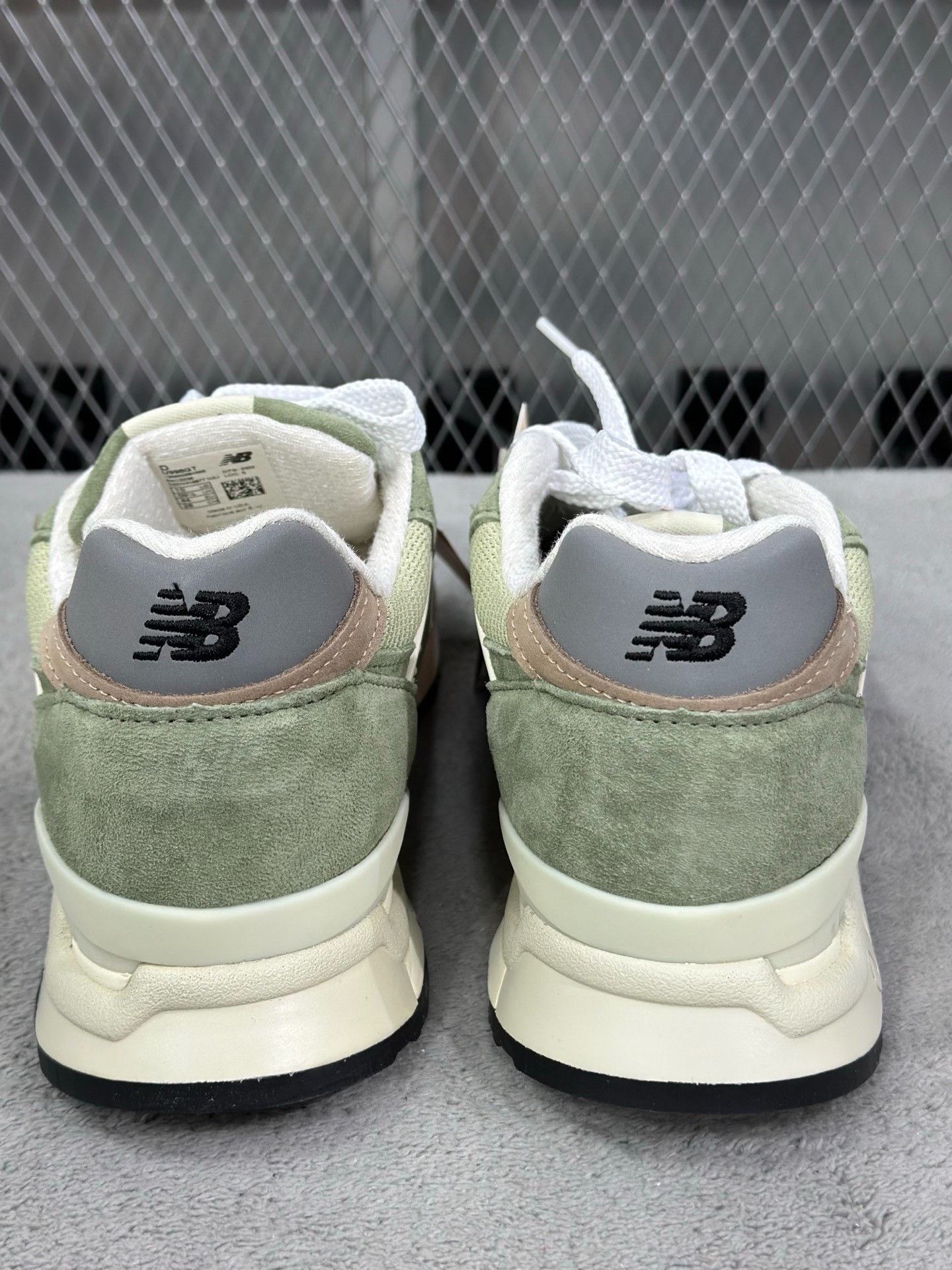 New Balance New Balance Lowtop Sneakers 44 Men Size US 10.5 / EU 43-44 - 6 Thumbnail