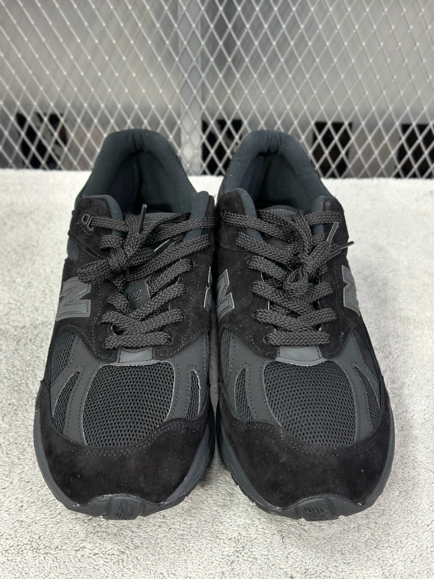 New Balance New Balance Black Lowtop Sneakers 45 Men Size US 11.5 / EU 44-45 - 2 Thumbnail