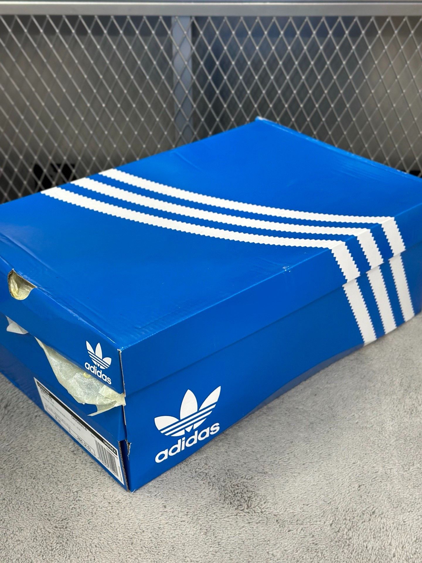 Adidas Adidas Gray Lowtop Sneakers 43 Men Size US 10 / EU 43 - 8 Thumbnail