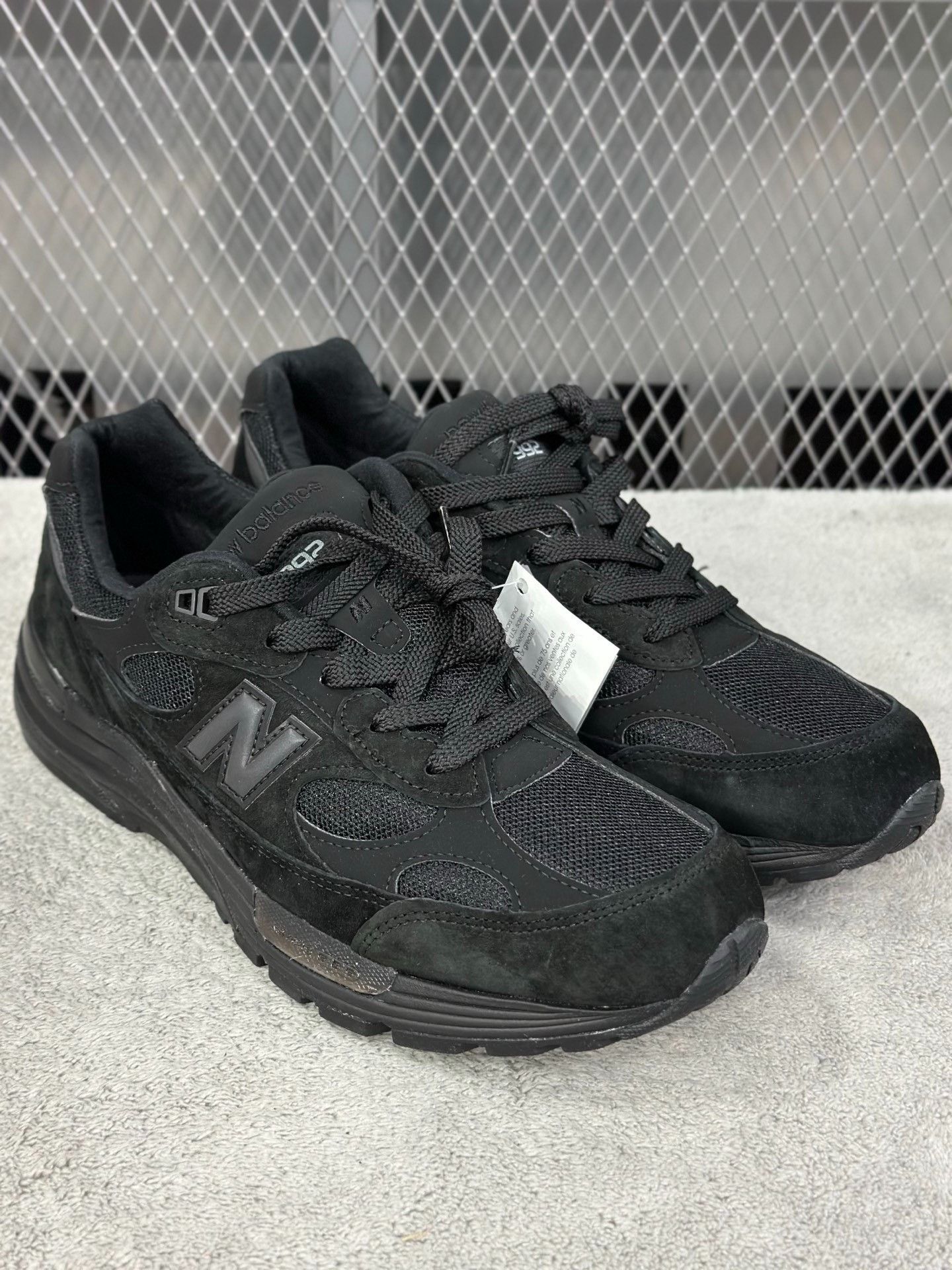 New Balance New Balance Black Lowtop Sneakers 44 Men Size US 10.5 / EU 43-44 - 3 Thumbnail