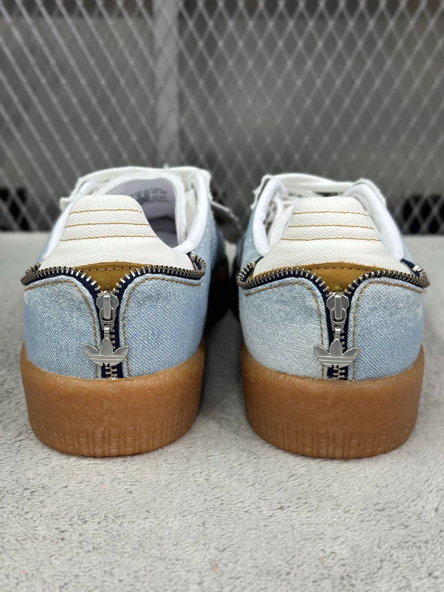 Adidas Adidas Blue Lowtop Sneakers 43 Men Size US 10 / EU 43 - 6 Thumbnail
