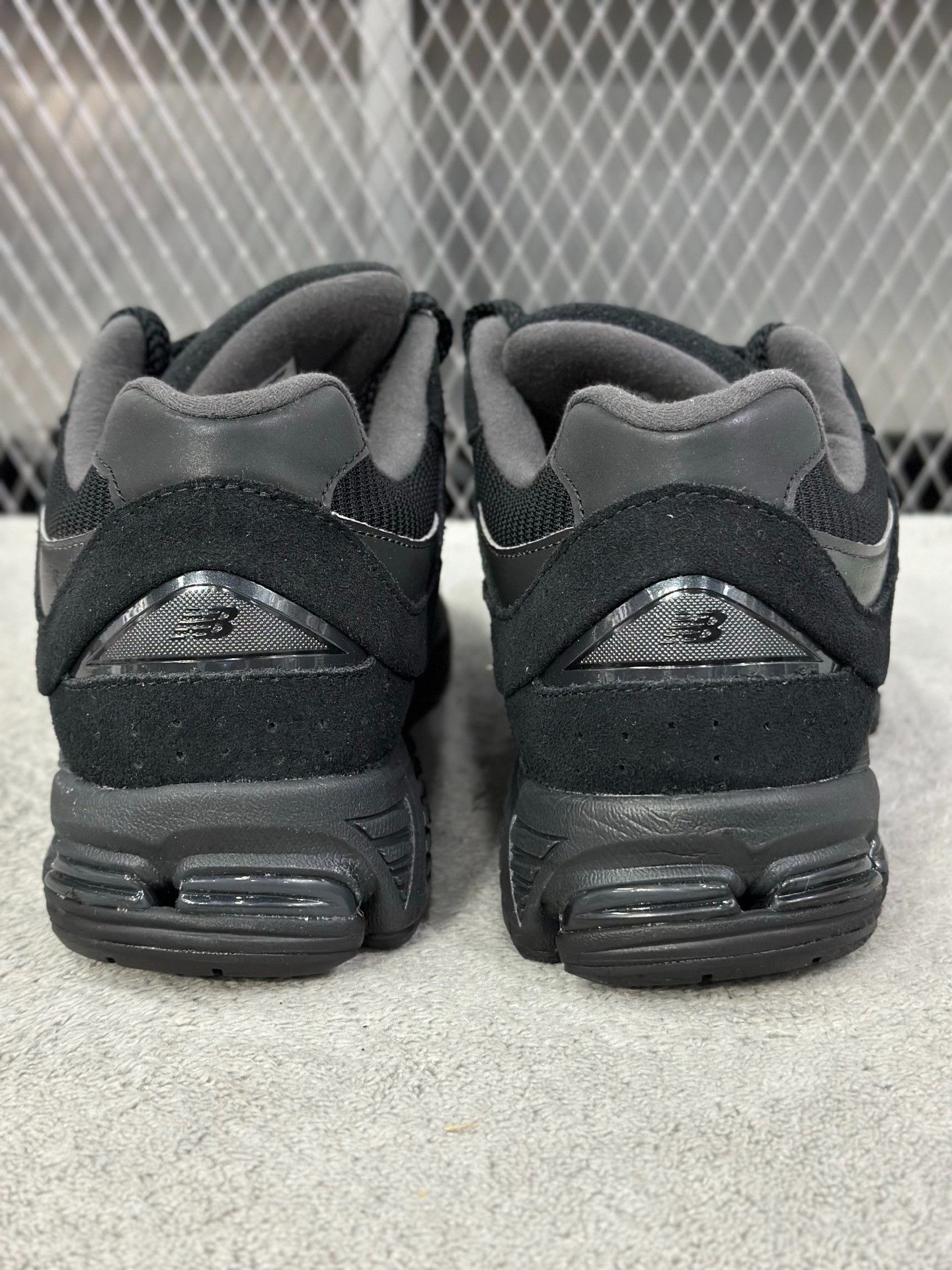 New Balance New Balance Black Lowtop Sneakers 44 Men Size US 10.5 / EU 43-44 - 6 Thumbnail