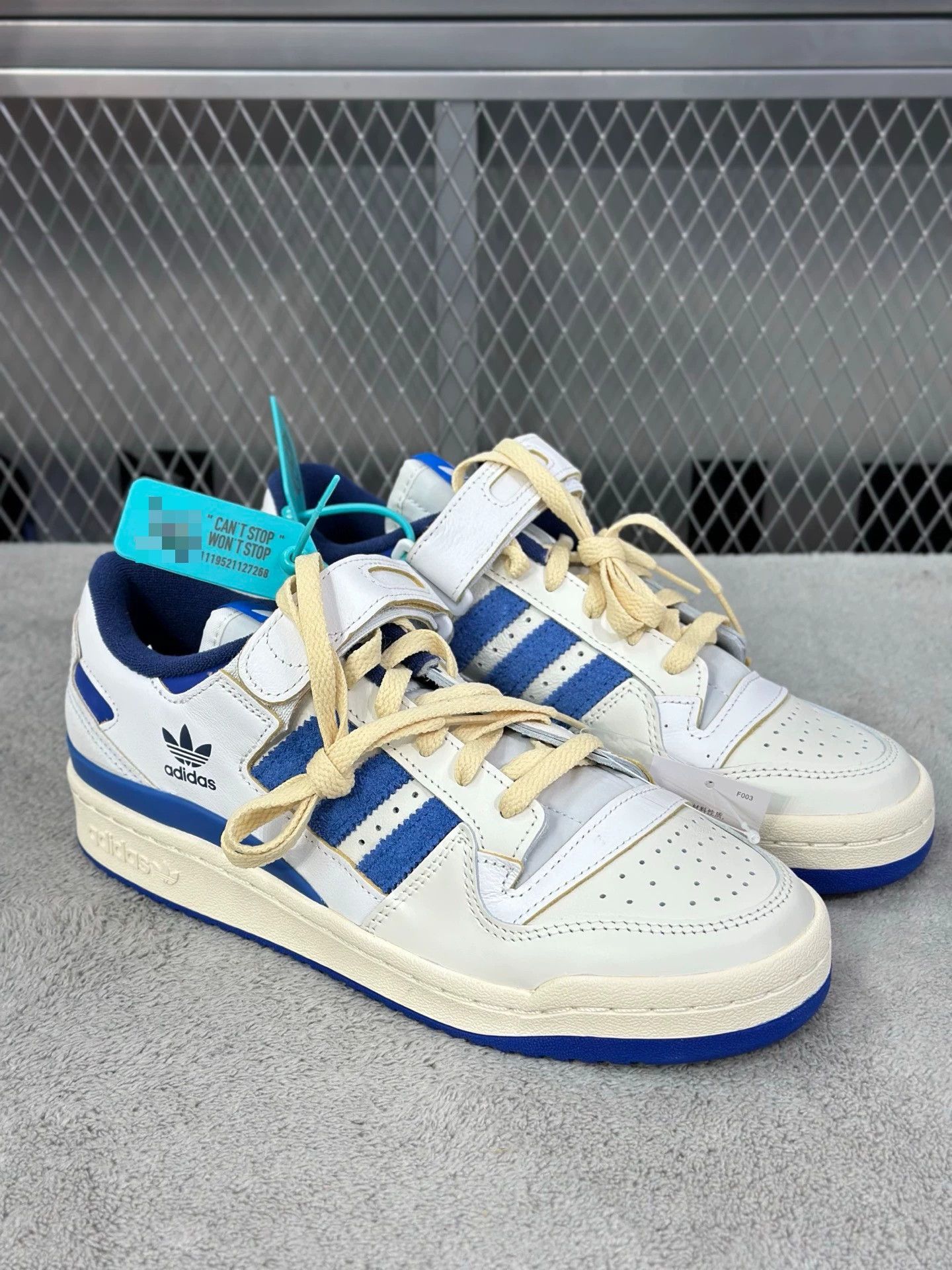 Adidas Adidas Blue Lowtop Sneakers 40.5 Men Size US 8 / EU 41 - 3 Thumbnail
