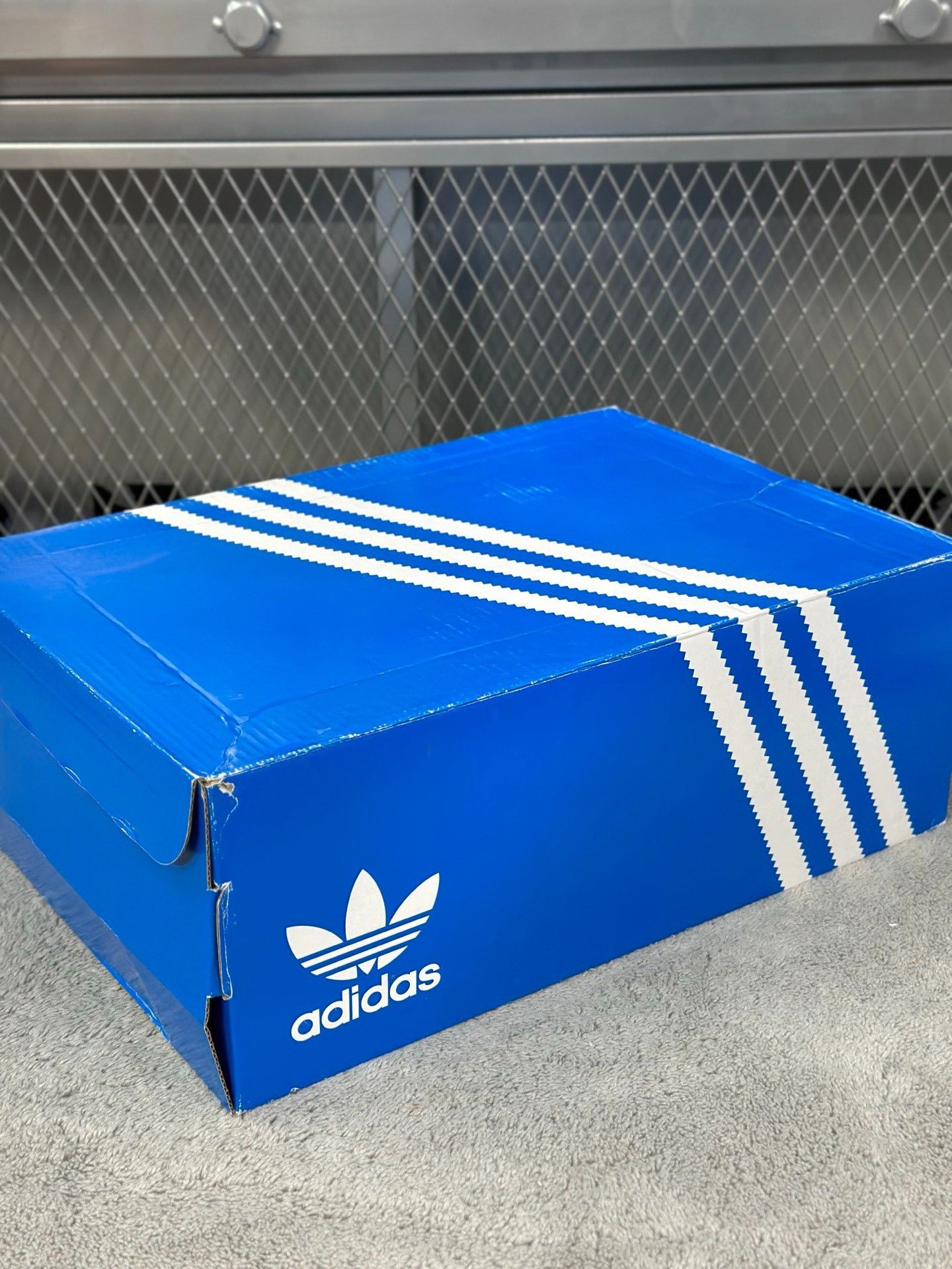 Adidas Adidas Retro Orange Lowtop Sneakers 43 Men Size US 10 / EU 43 - 8 Thumbnail