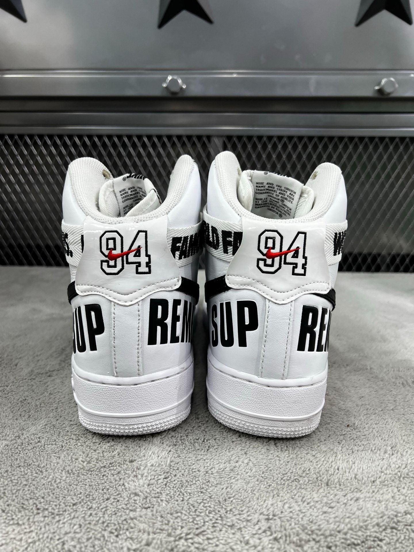 Supreme Supreme White Lowtop Sneakers 43 Men Size US 10 / EU 43 - 7 Thumbnail